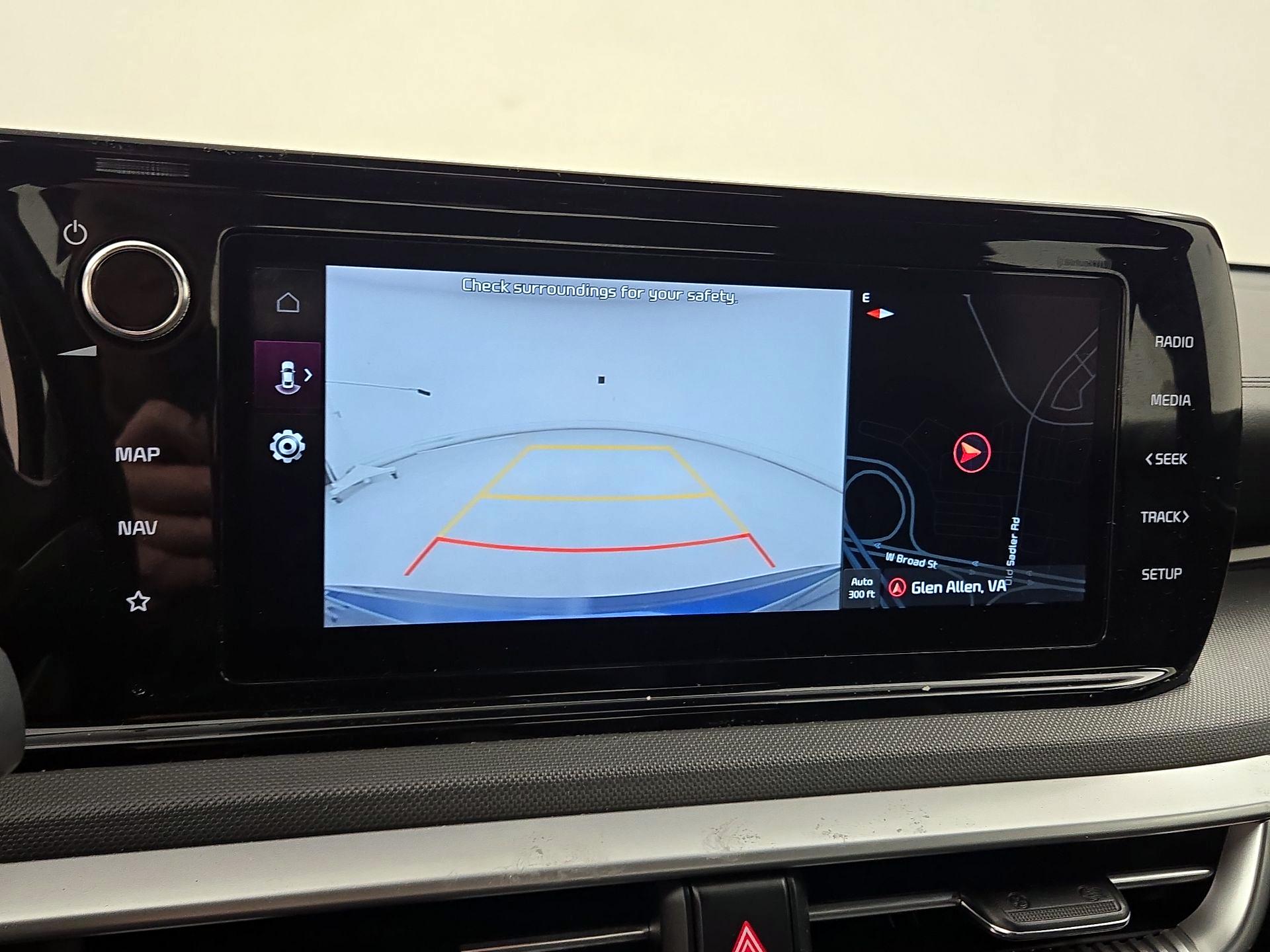 Thumbnail: 2023 Kia K5 - 15