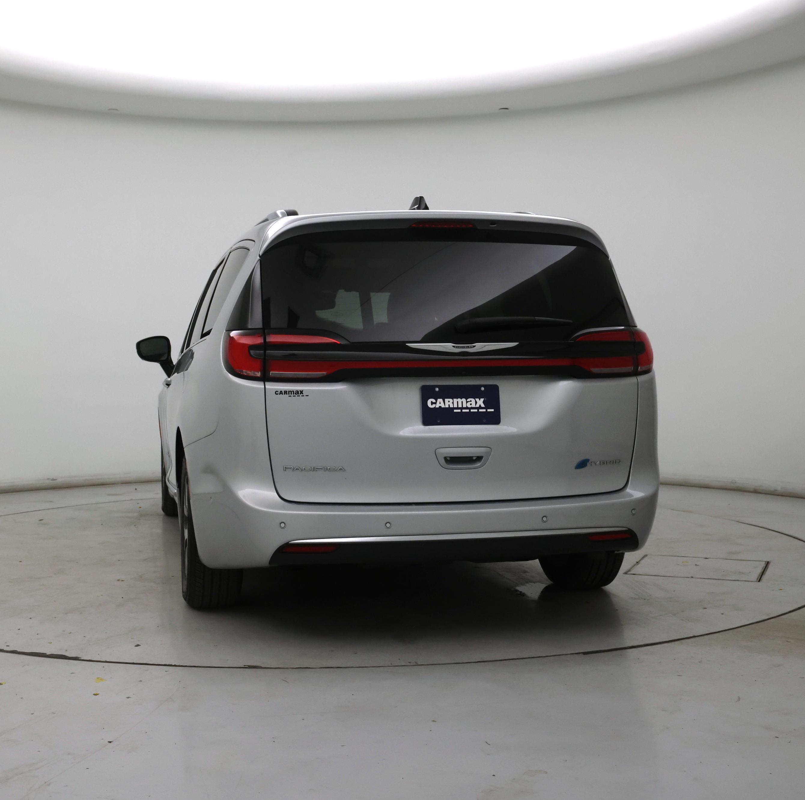 Thumbnail: 2023 Chrysler Pacifica - 6