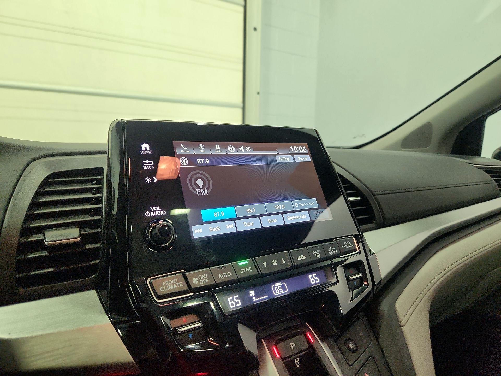 Thumbnail: 2023 Honda Odyssey - 15