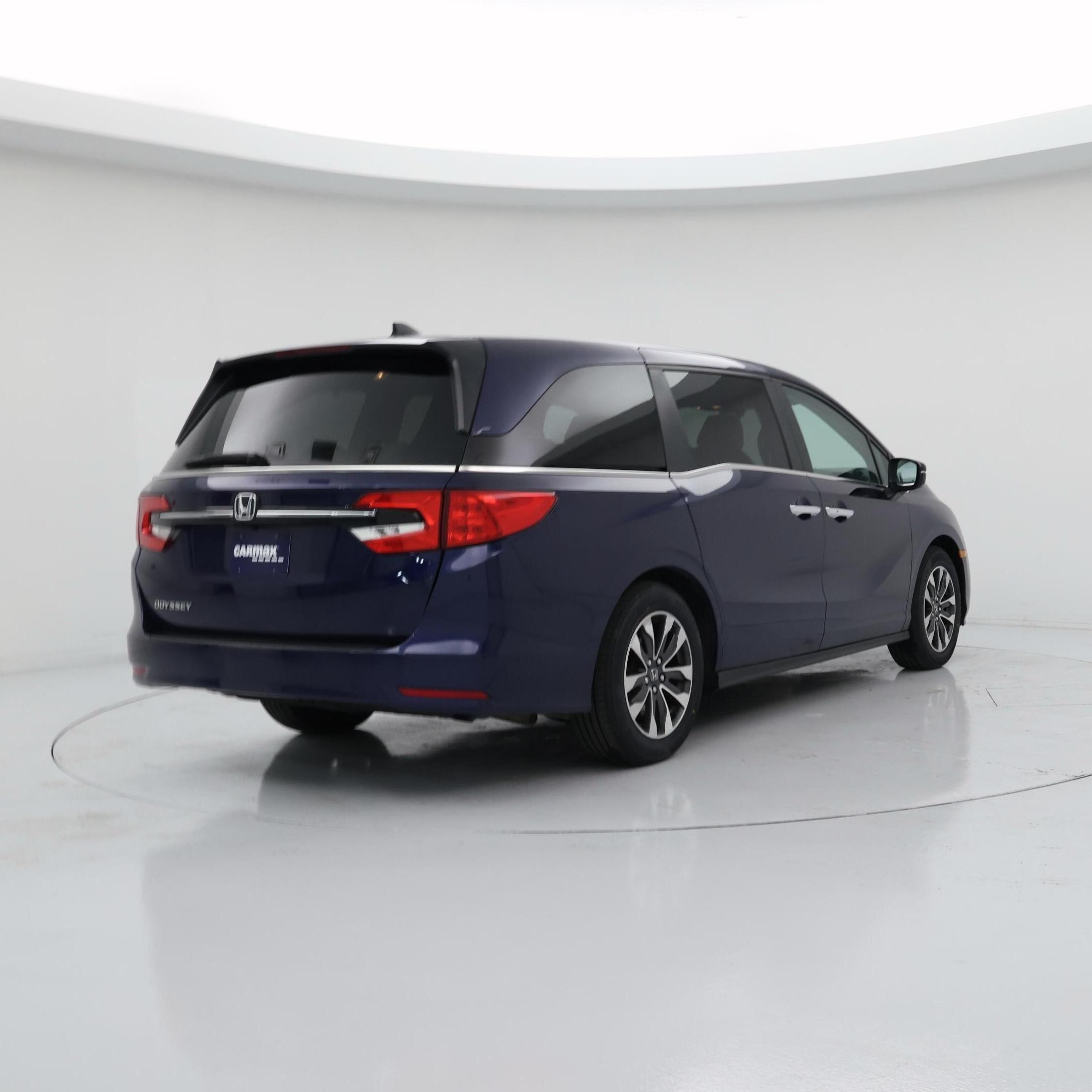 Thumbnail: 2023 Honda Odyssey - 8