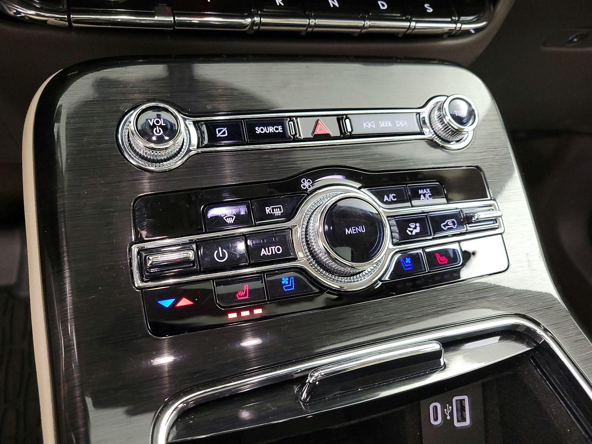 Thumbnail: 2023 Lincoln Nautilus - 17