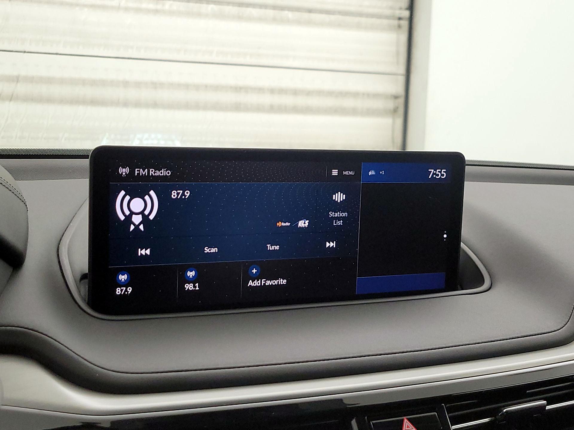 Thumbnail: 2023 Acura MDX - 16