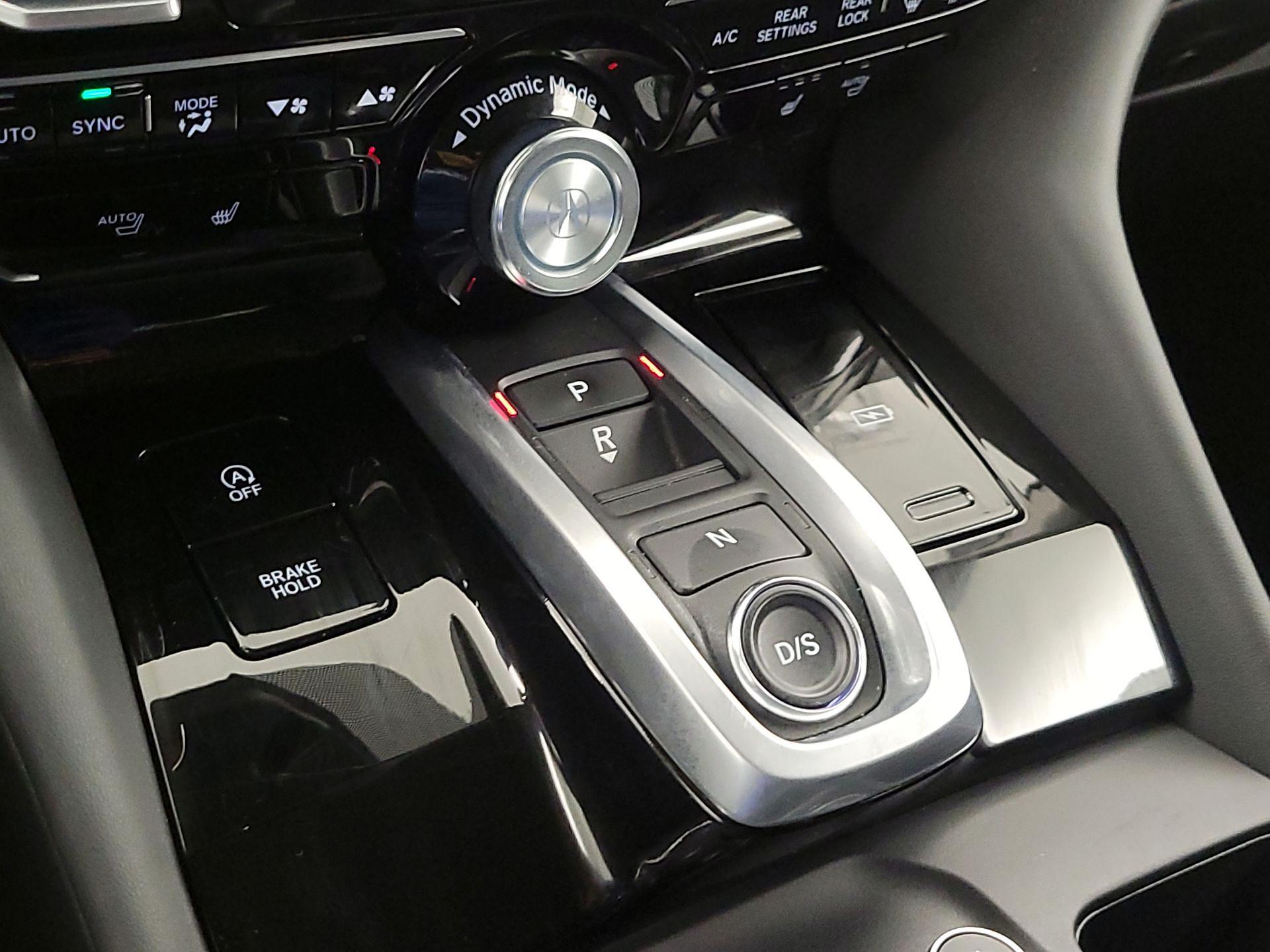 Thumbnail: 2023 Acura MDX - 18