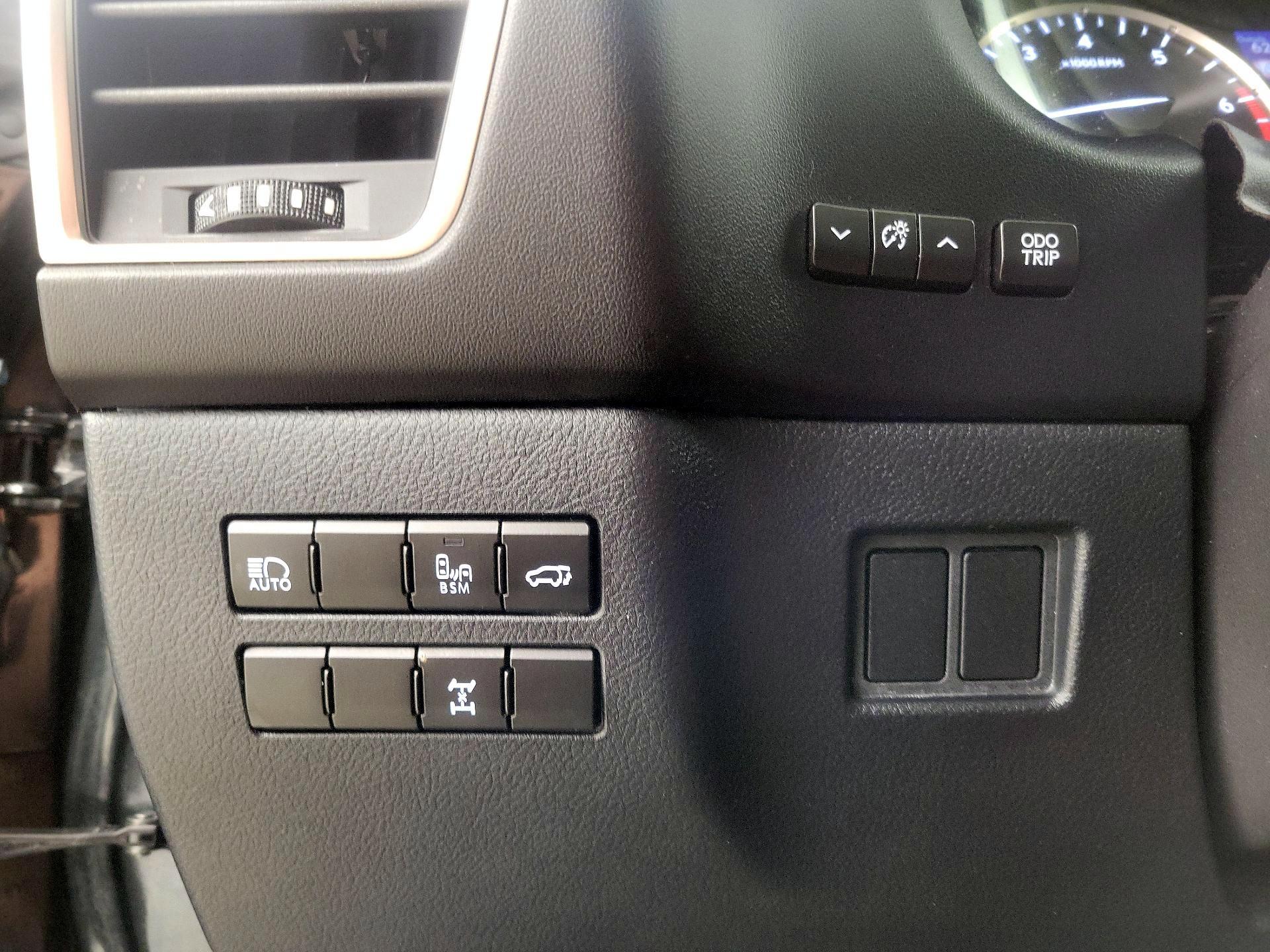 Thumbnail: 2020 Lexus NX - 13