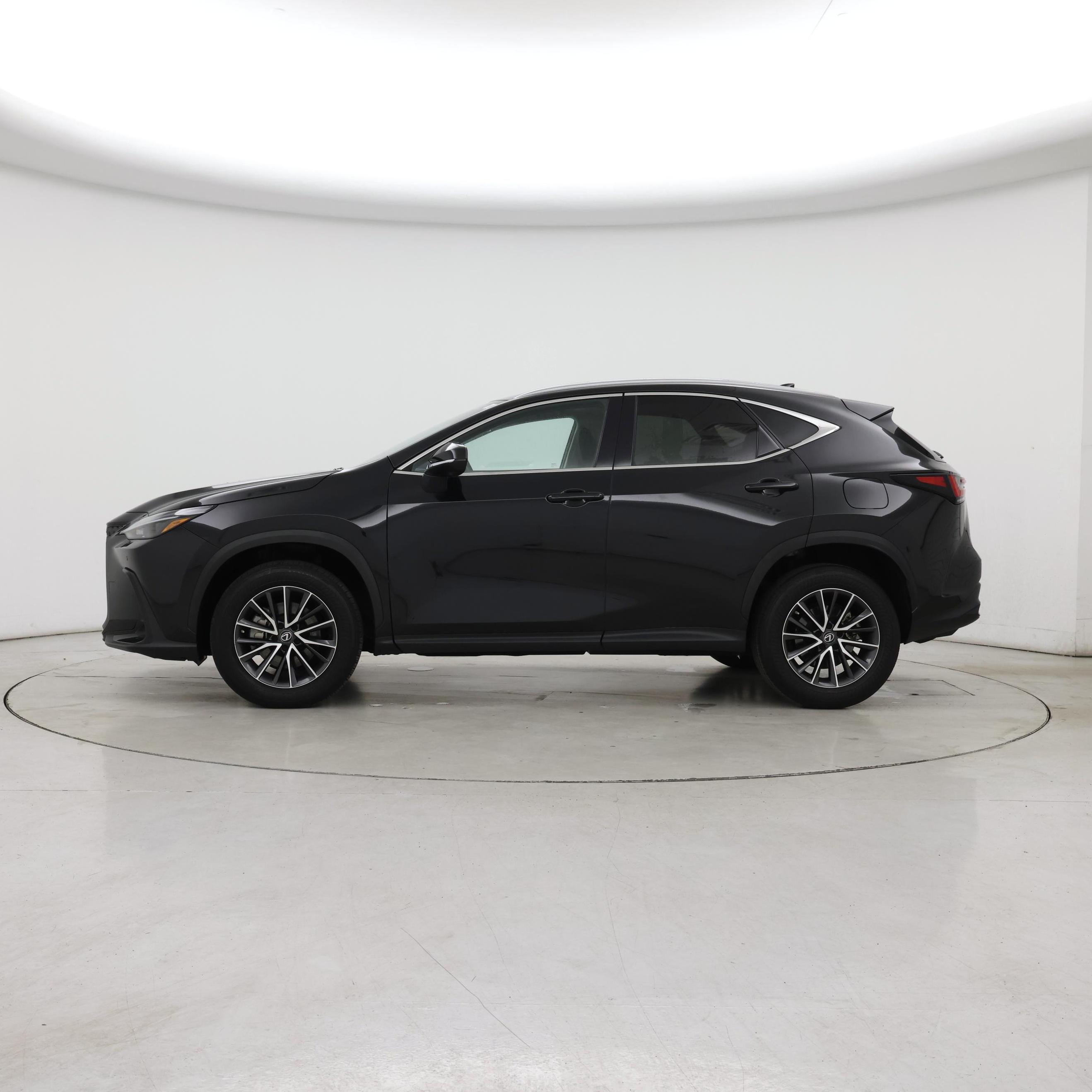 Thumbnail: 2023 Lexus NX - 3
