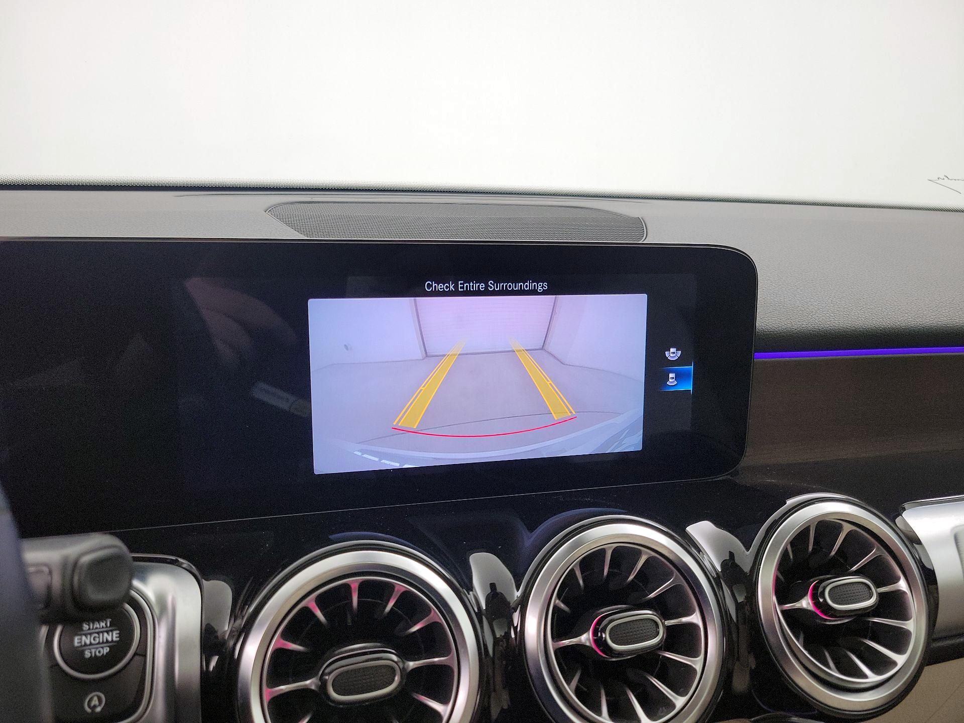 Thumbnail: 2022 Mercedes-Benz GLB - 14