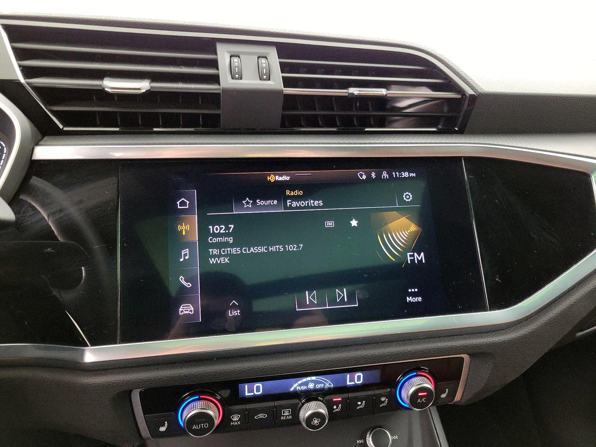 Thumbnail: 2022 Audi Q3 - 15