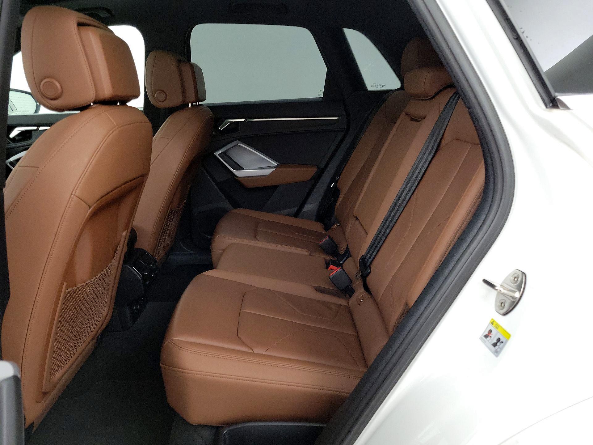 Thumbnail: 2022 Audi Q3 - 20