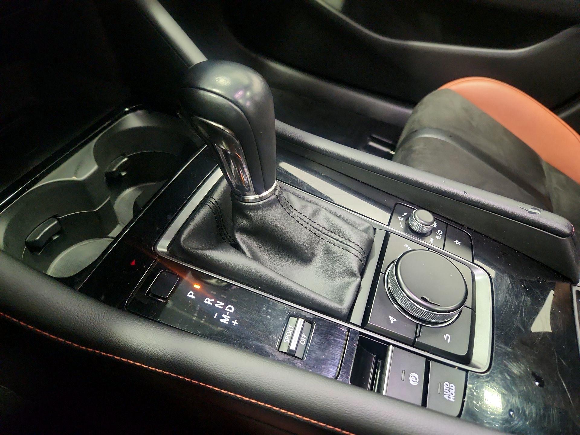 Thumbnail: 2024 Mazda Mazda3 - 17