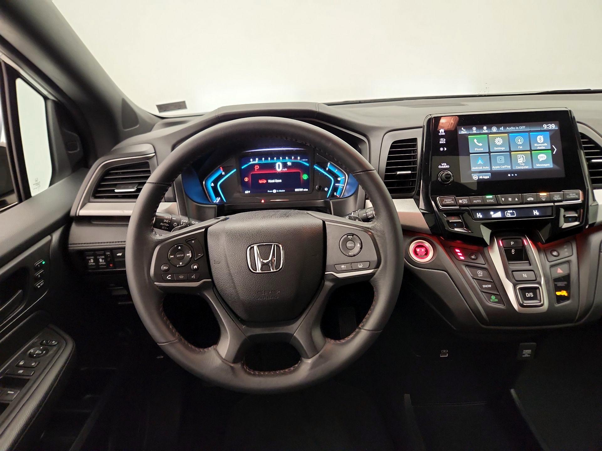 Thumbnail: 2023 Honda Odyssey - 10