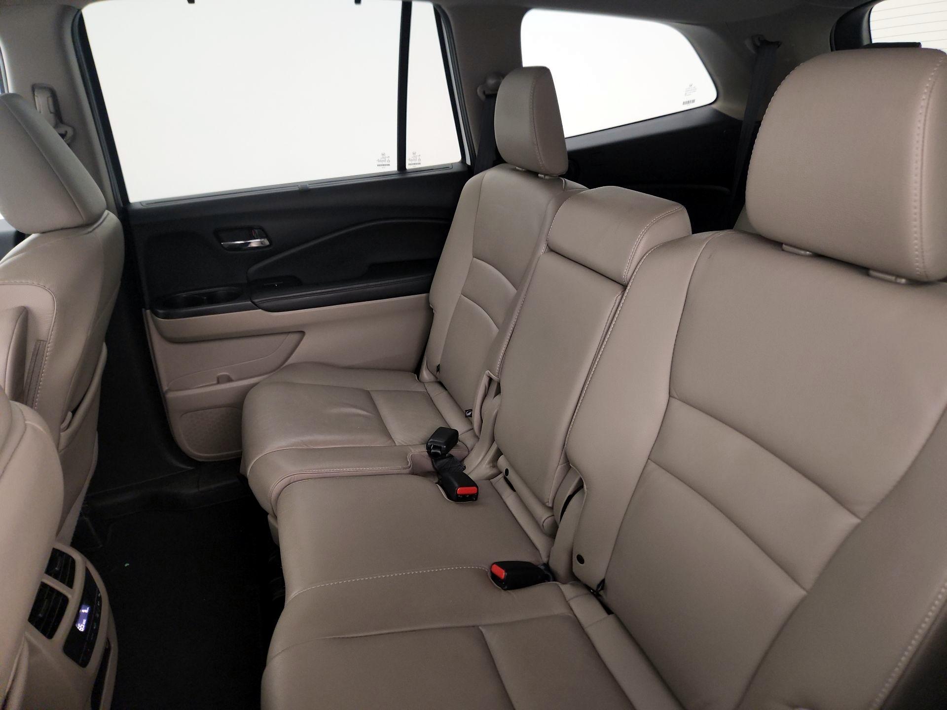 Thumbnail: 2022 Honda Pilot - 20