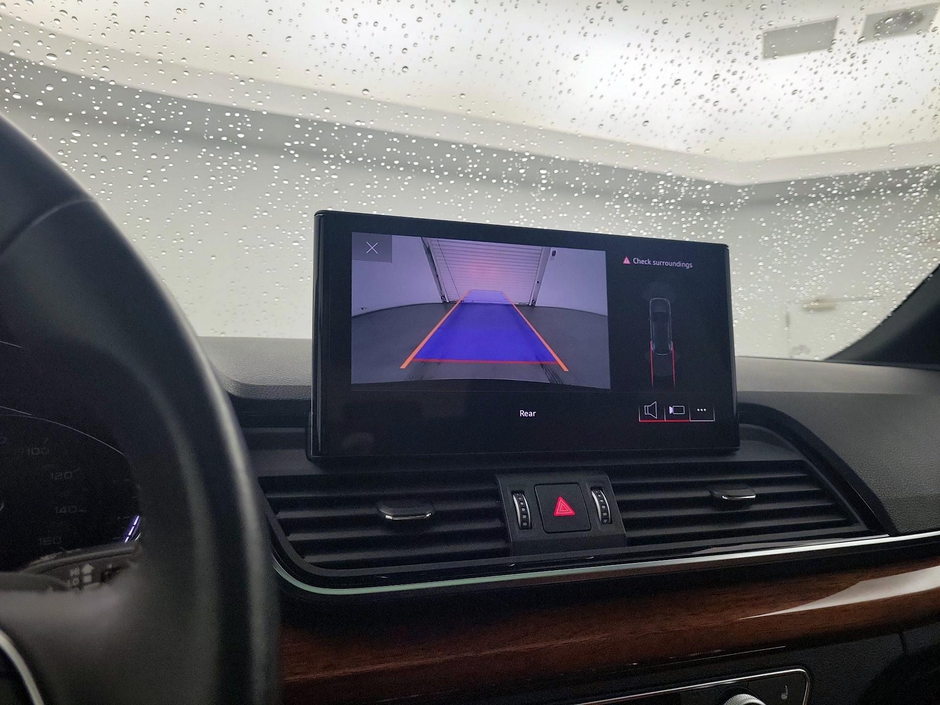 Thumbnail: 2023 Audi Q5 - 12