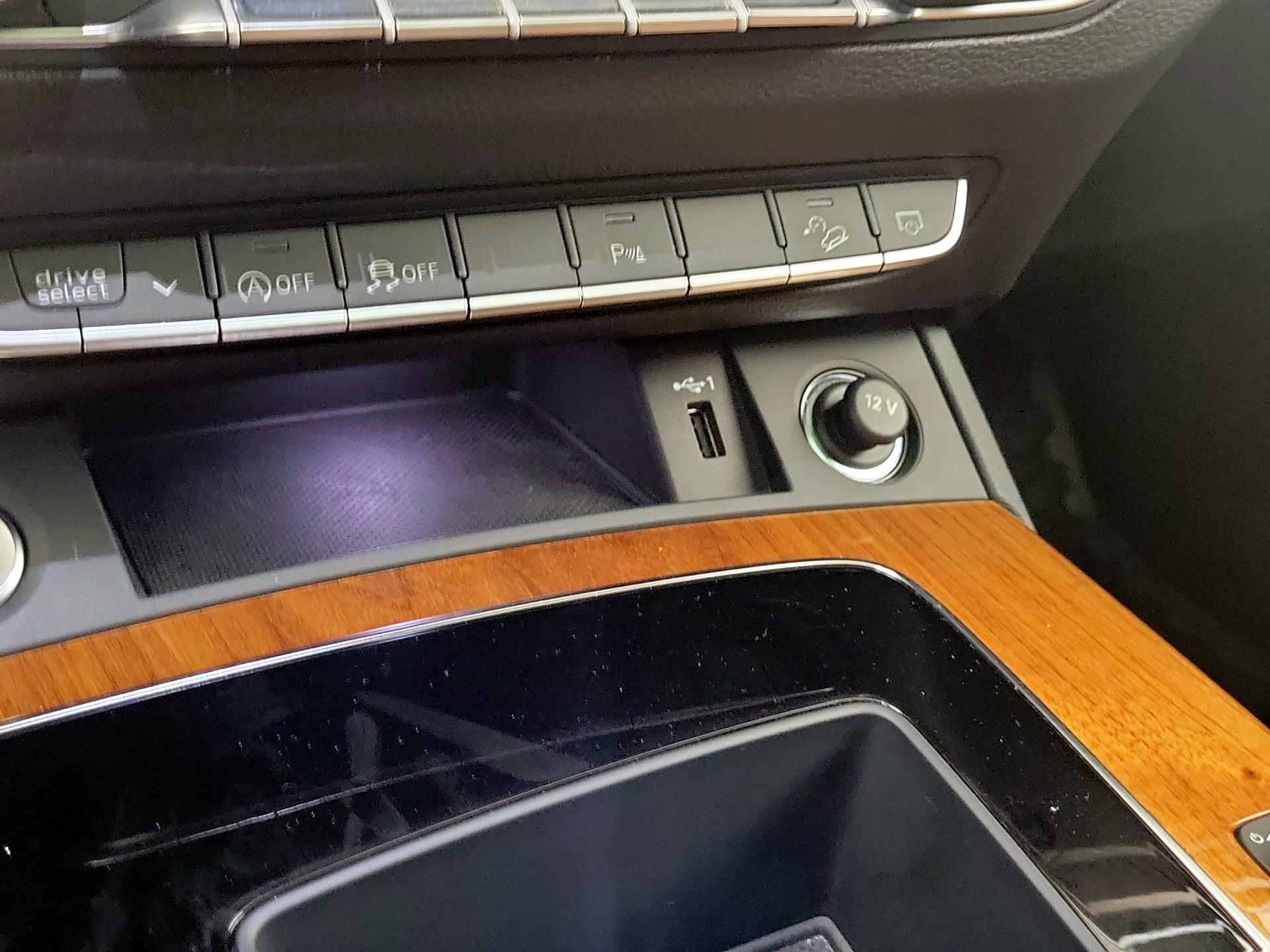 Thumbnail: 2023 Audi Q5 - 16