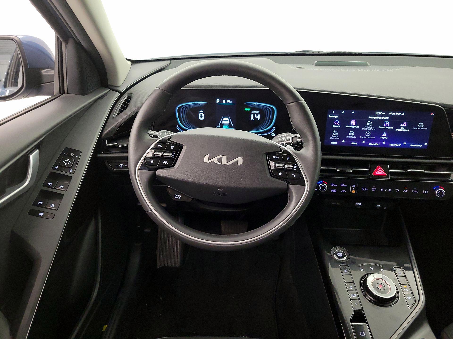 Thumbnail: 2023 Kia Niro - 10