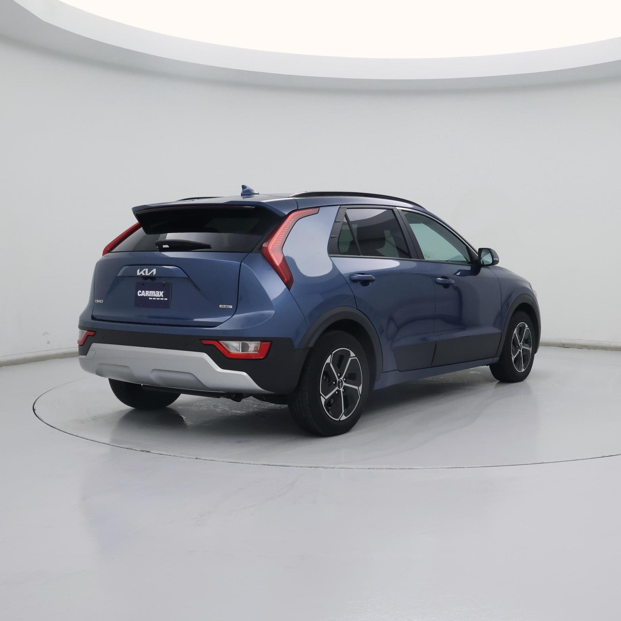 Thumbnail: 2023 Kia Niro - 8