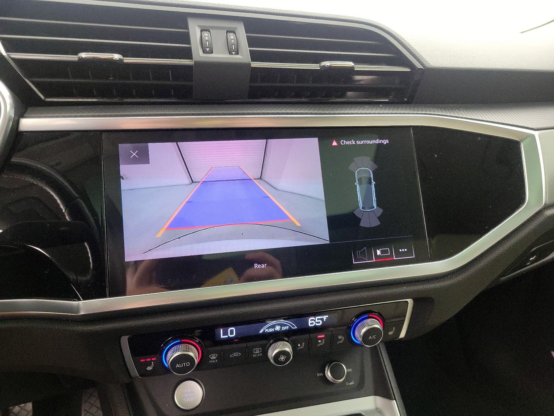 Thumbnail: 2020 Audi Q3 - 15