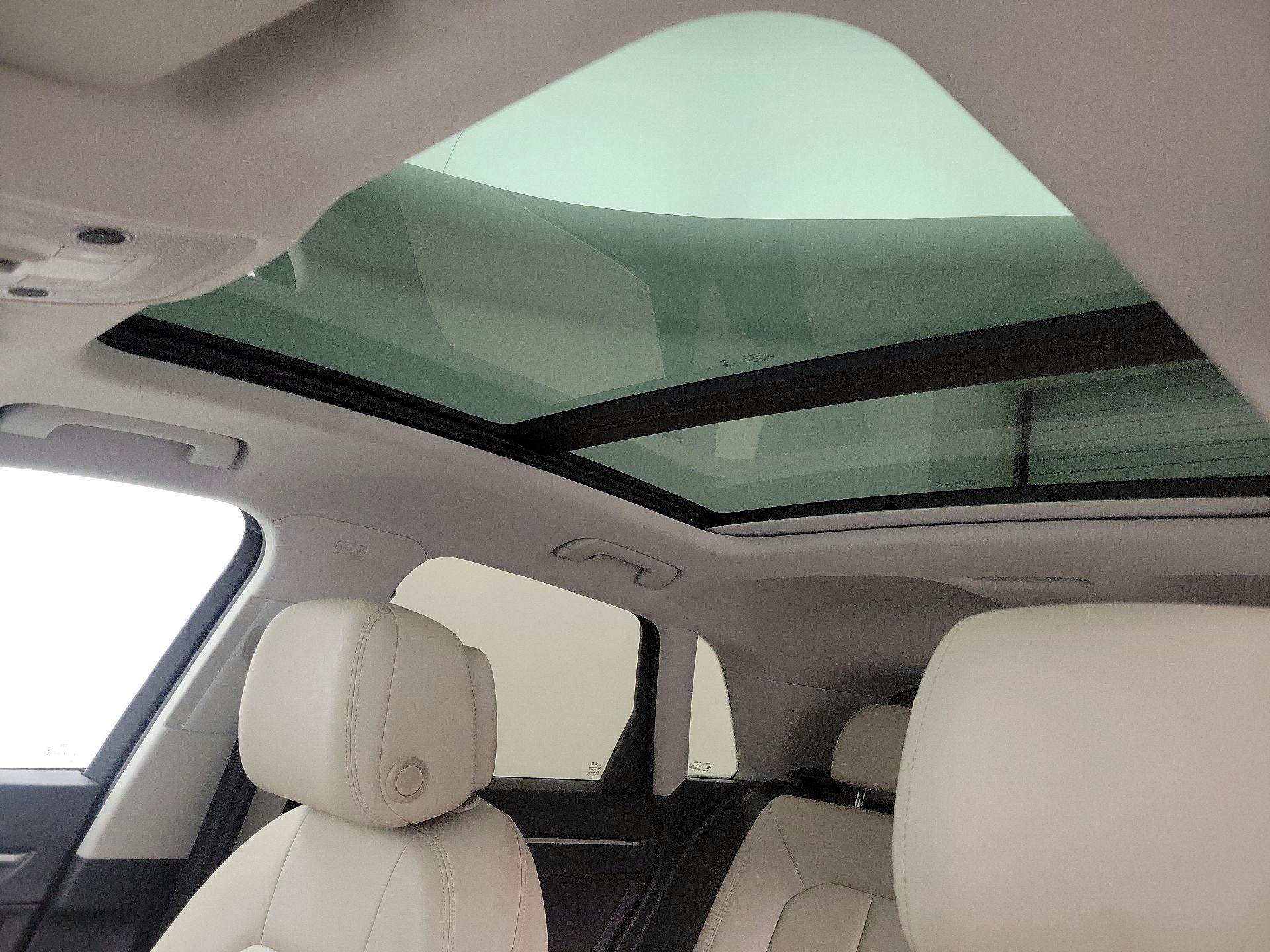 Thumbnail: 2020 Audi Q3 - 20