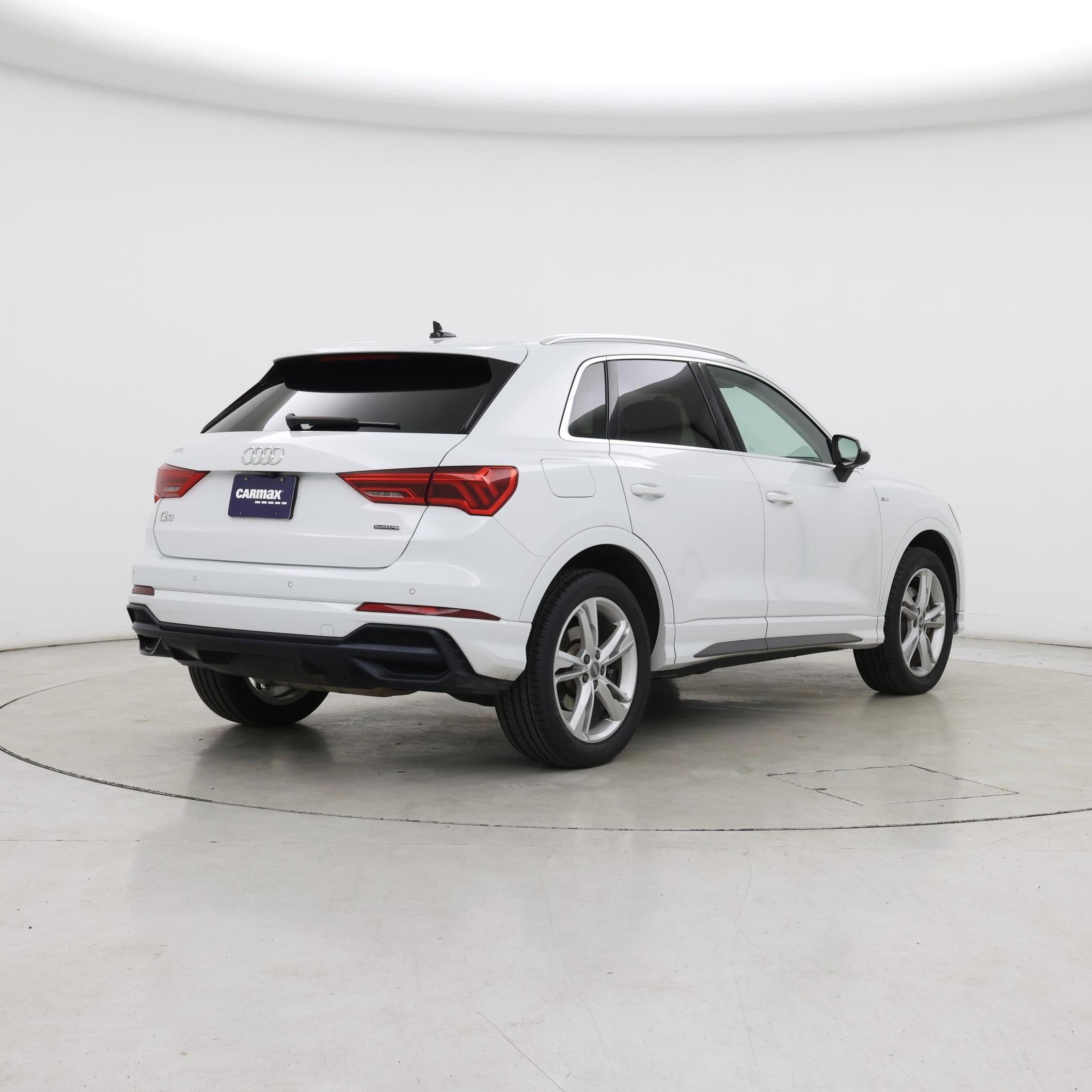 Thumbnail: 2020 Audi Q3 - 8