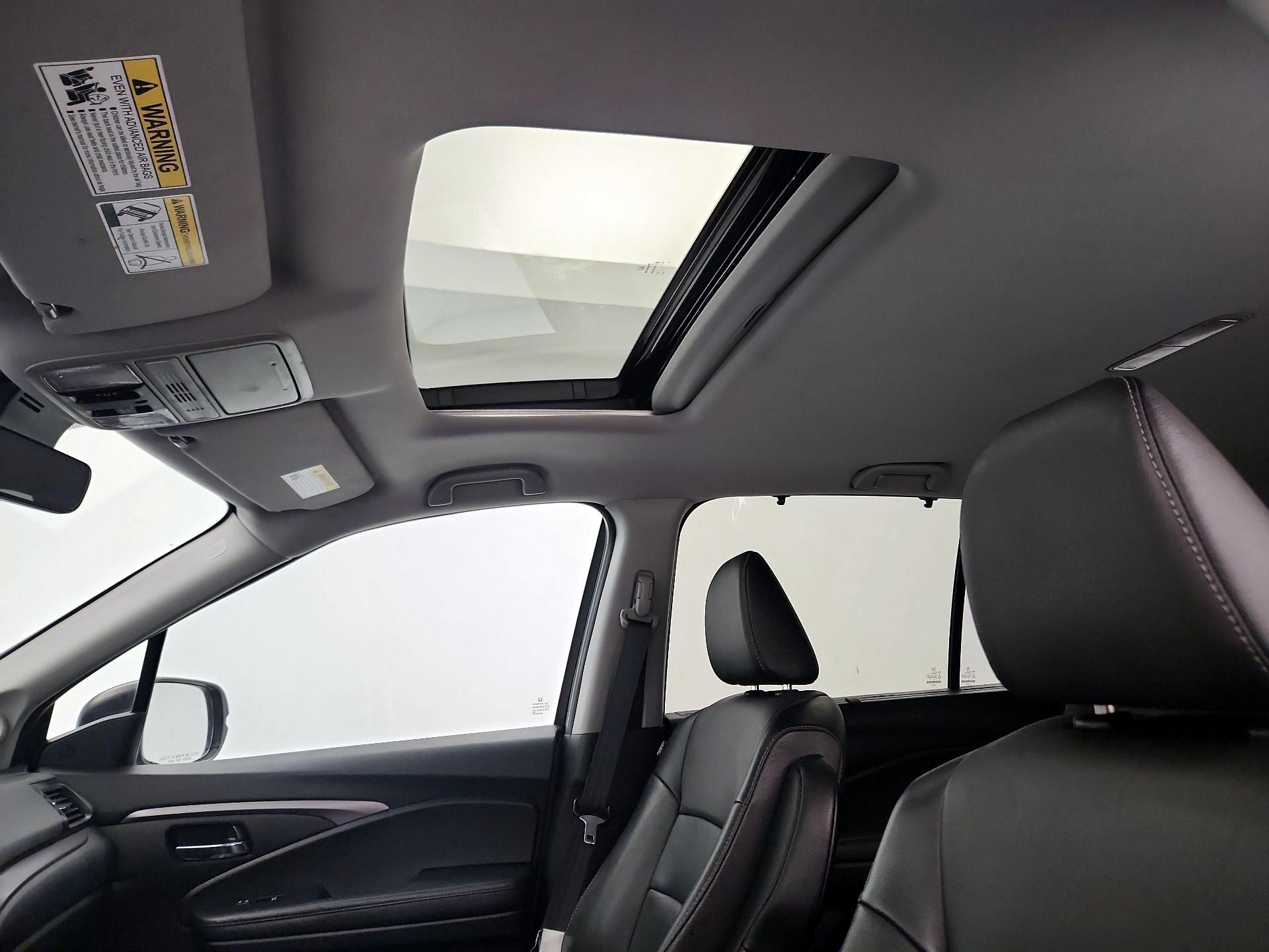 Thumbnail: 2022 Honda Pilot - 19