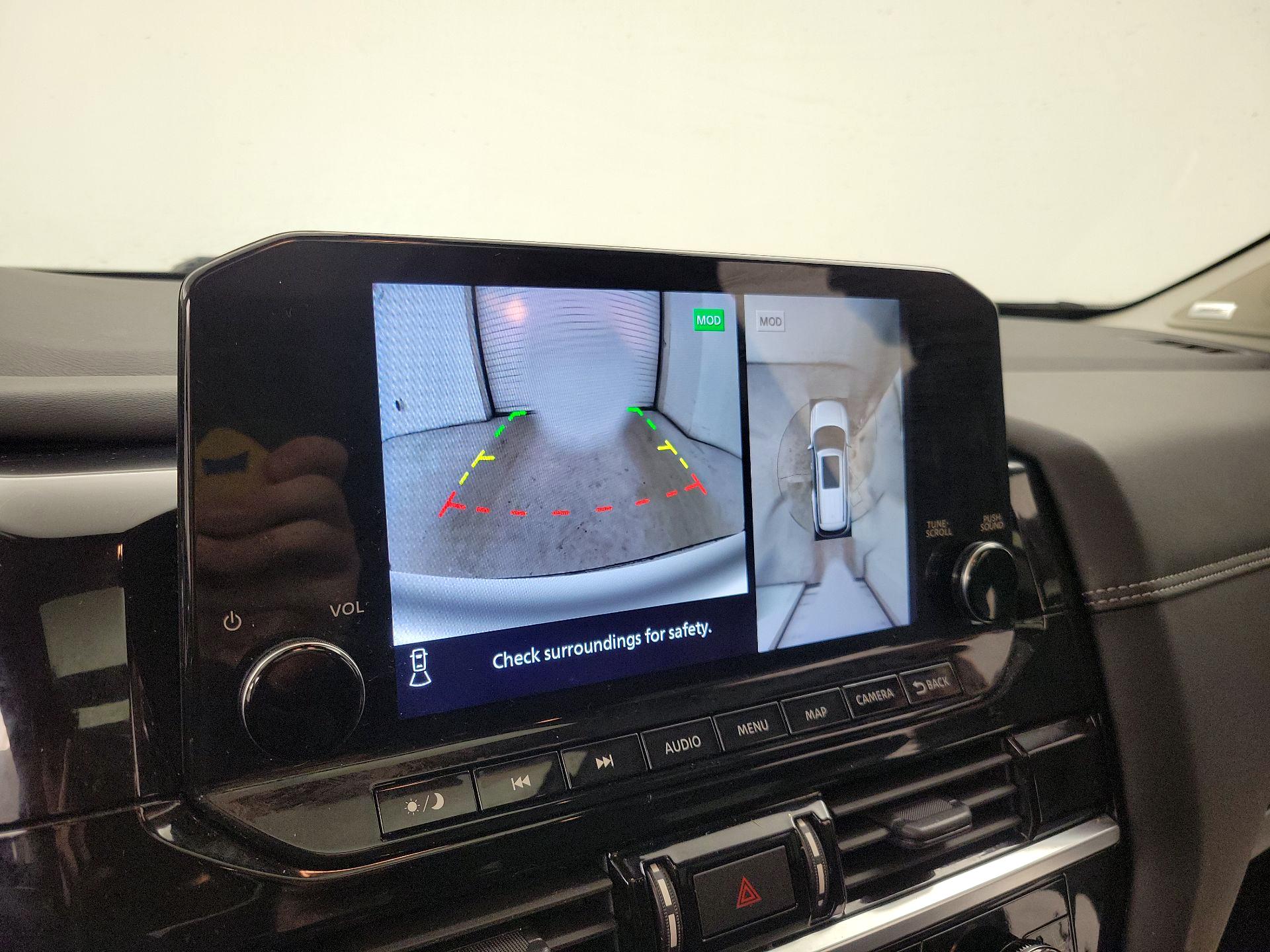 Thumbnail: 2023 Nissan Pathfinder - 15