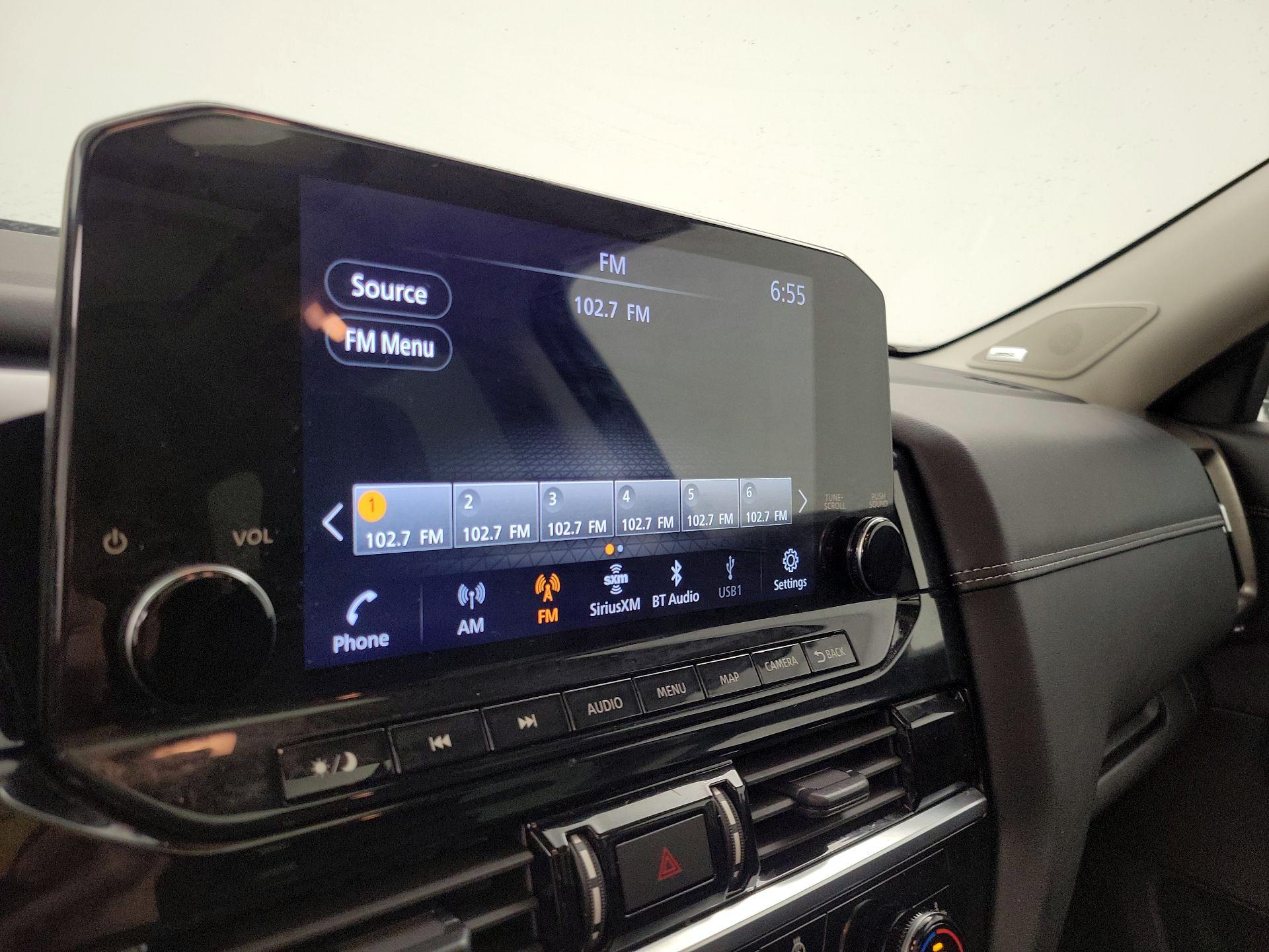 Thumbnail: 2023 Nissan Pathfinder - 16