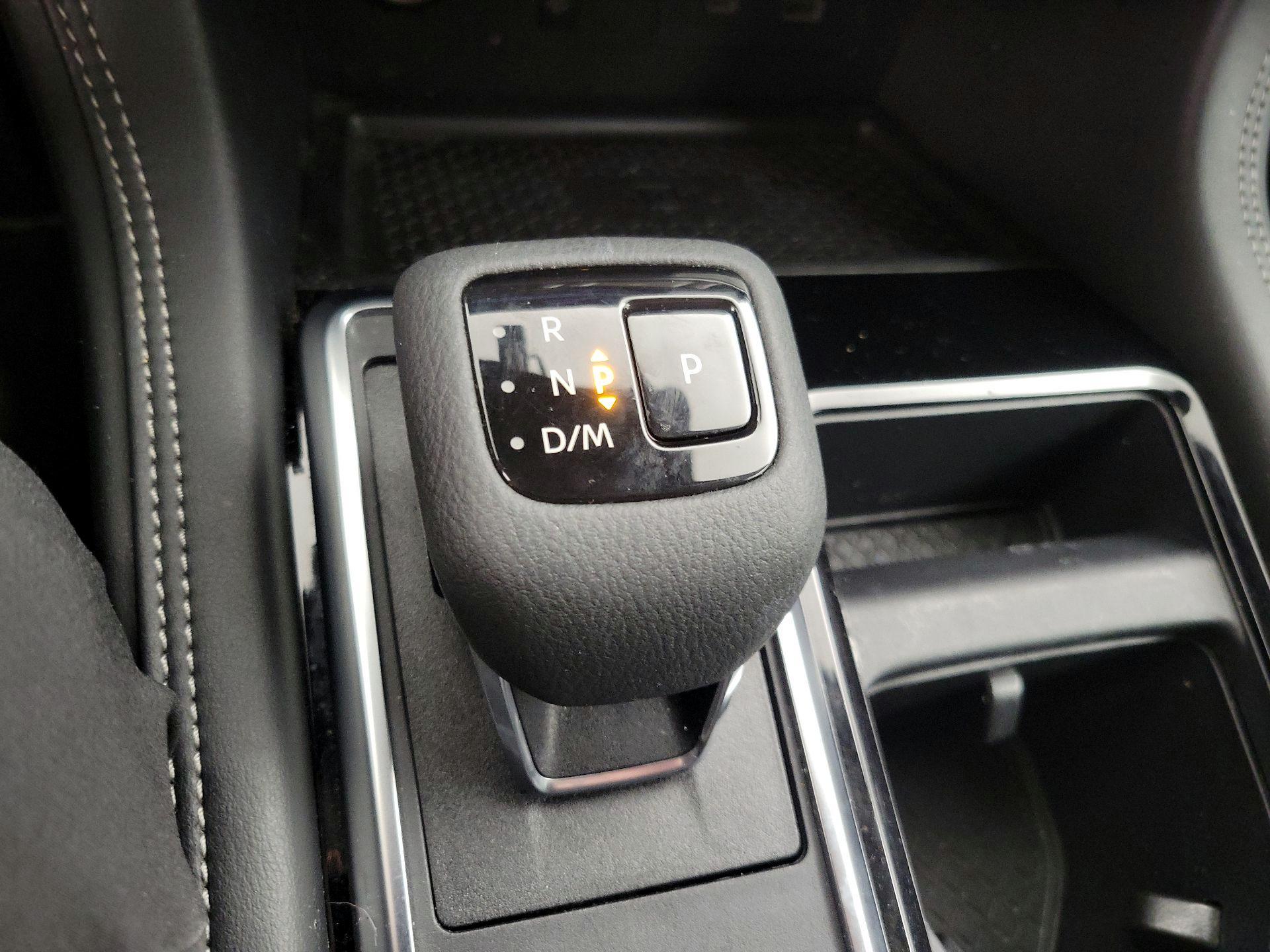 Thumbnail: 2023 Nissan Pathfinder - 18