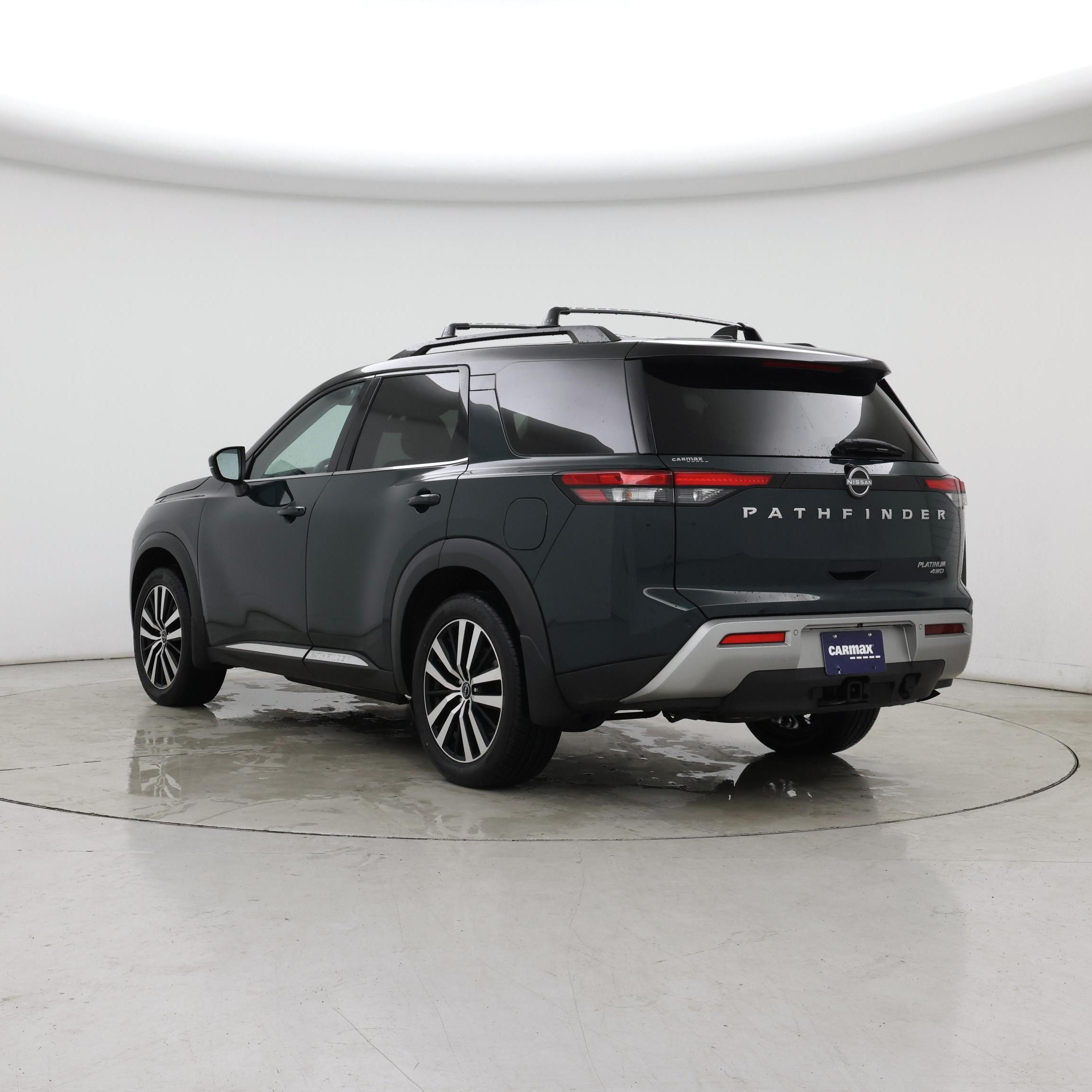 Thumbnail: 2023 Nissan Pathfinder - 2