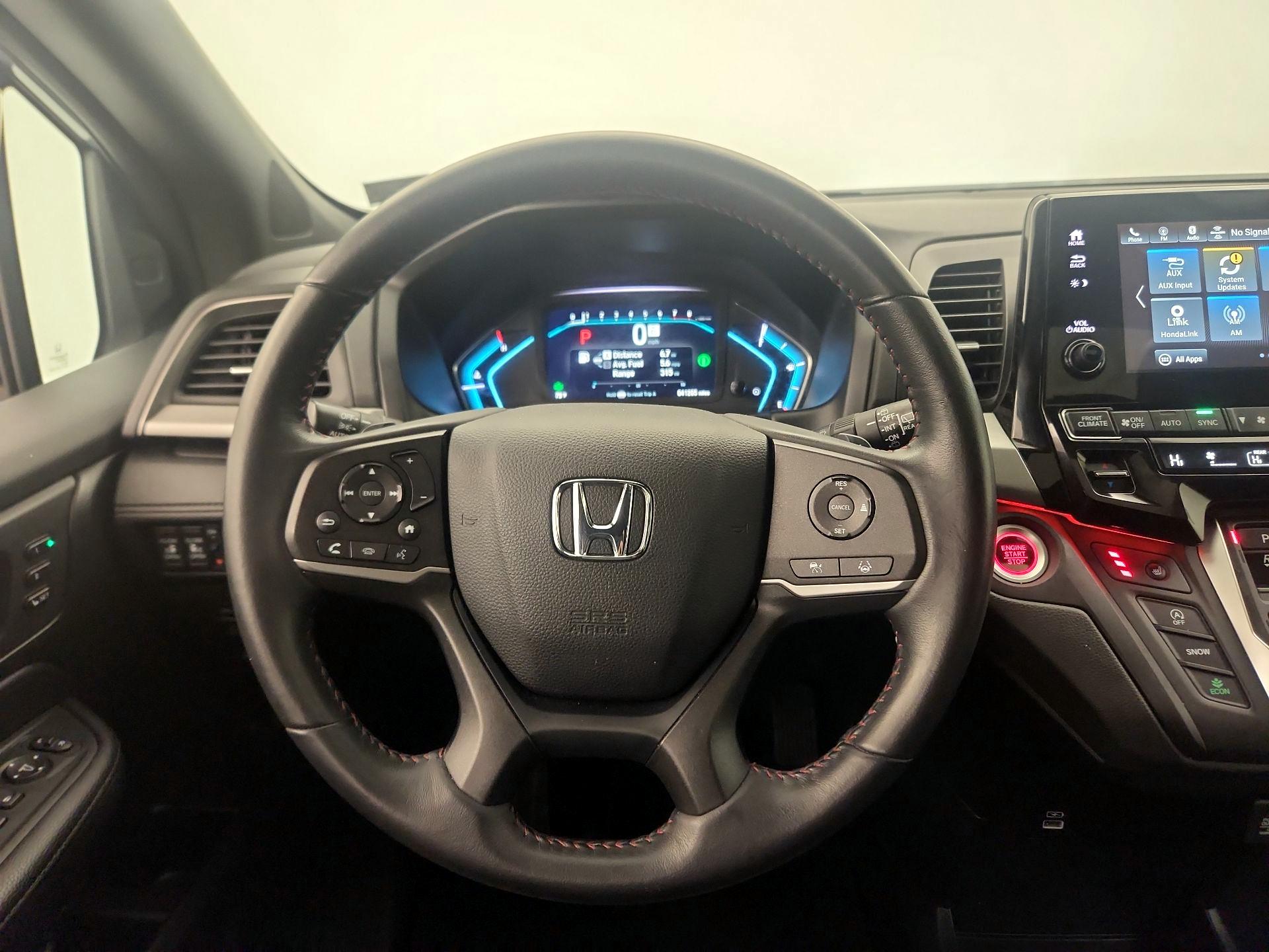 Thumbnail: 2023 Honda Odyssey - 10