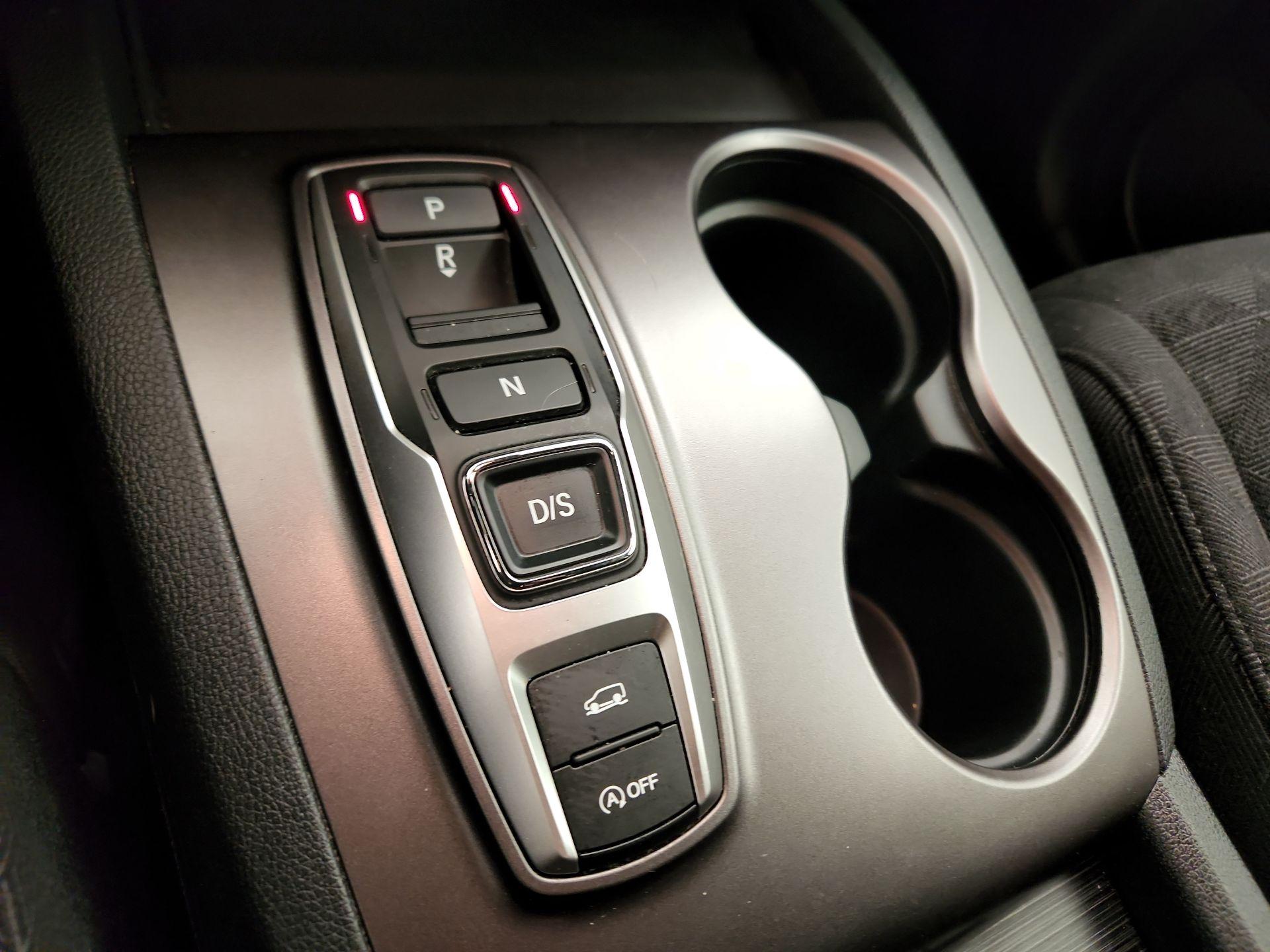 Thumbnail: 2022 Honda Pilot - 17