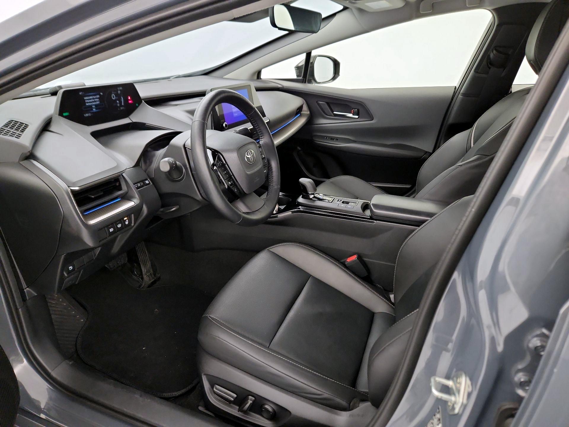 Thumbnail: 2025 Toyota Prius - 11