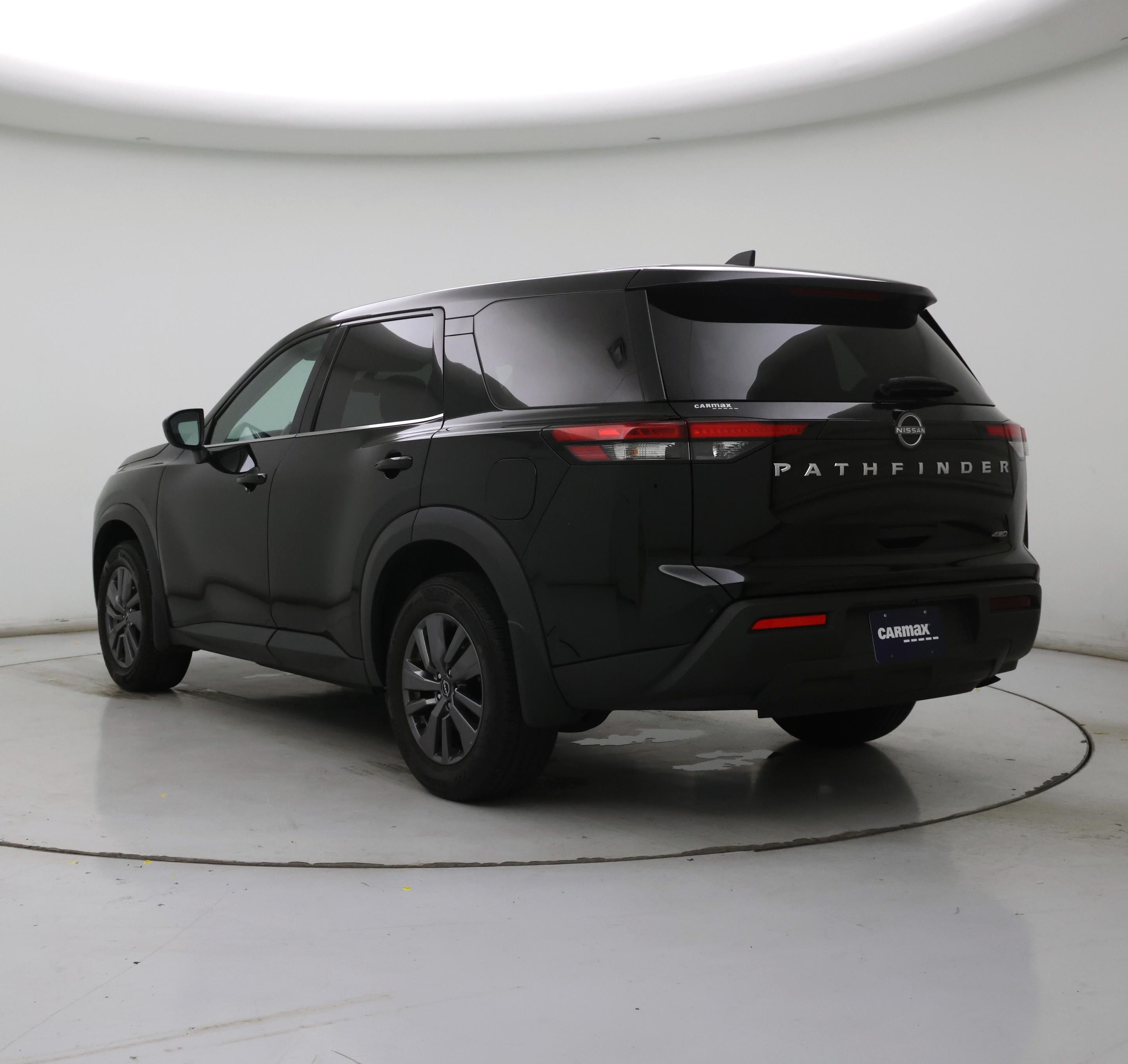 Thumbnail: 2023 Nissan Pathfinder - 2