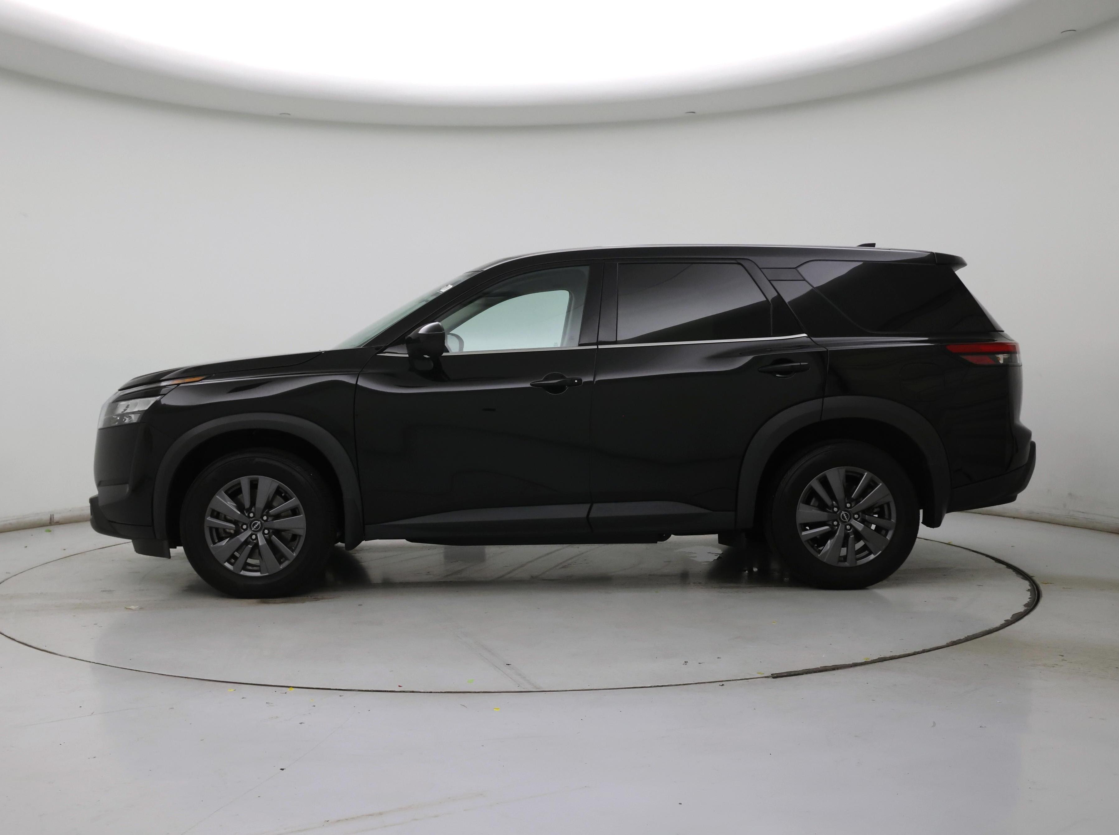 Thumbnail: 2023 Nissan Pathfinder - 3