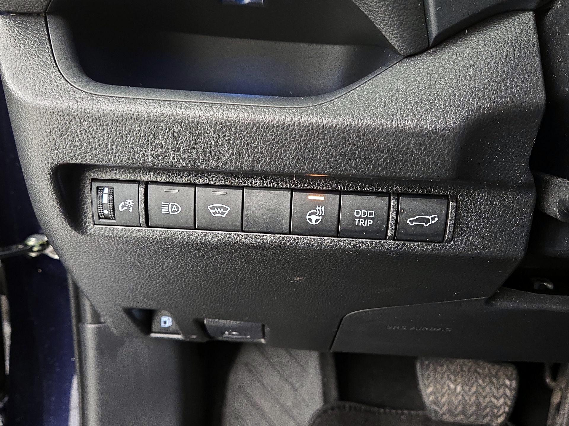 Thumbnail: 2023 Toyota RAV4 - 13