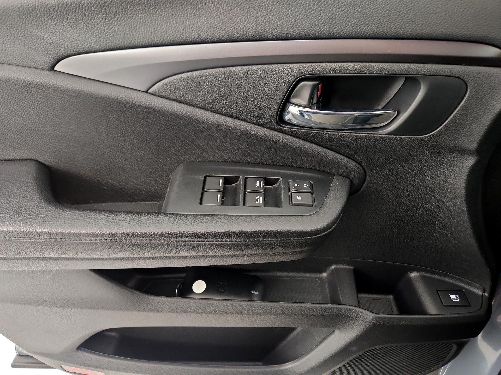 Thumbnail: 2022 Honda Pilot - 12