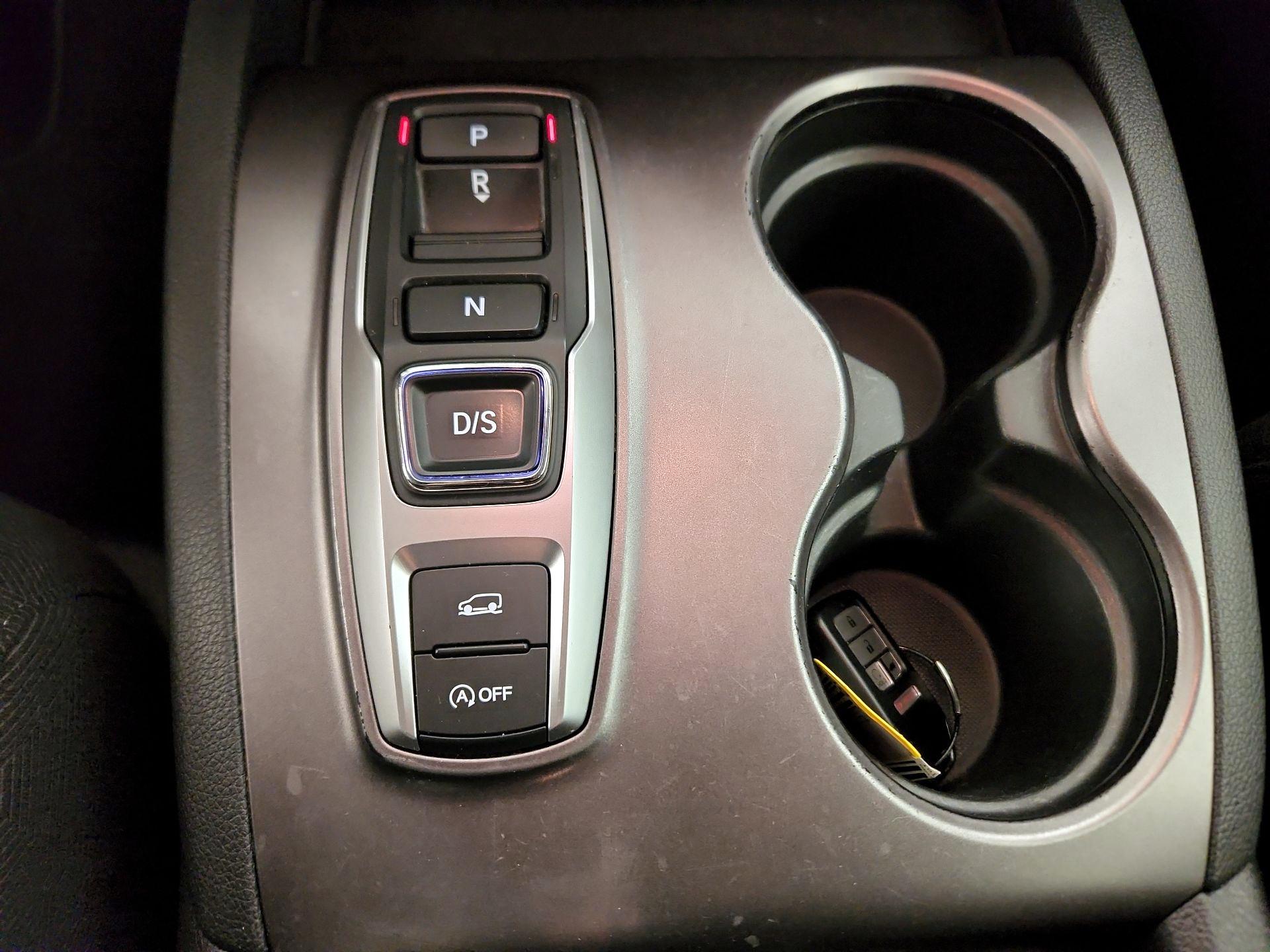 Thumbnail: 2022 Honda Pilot - 17