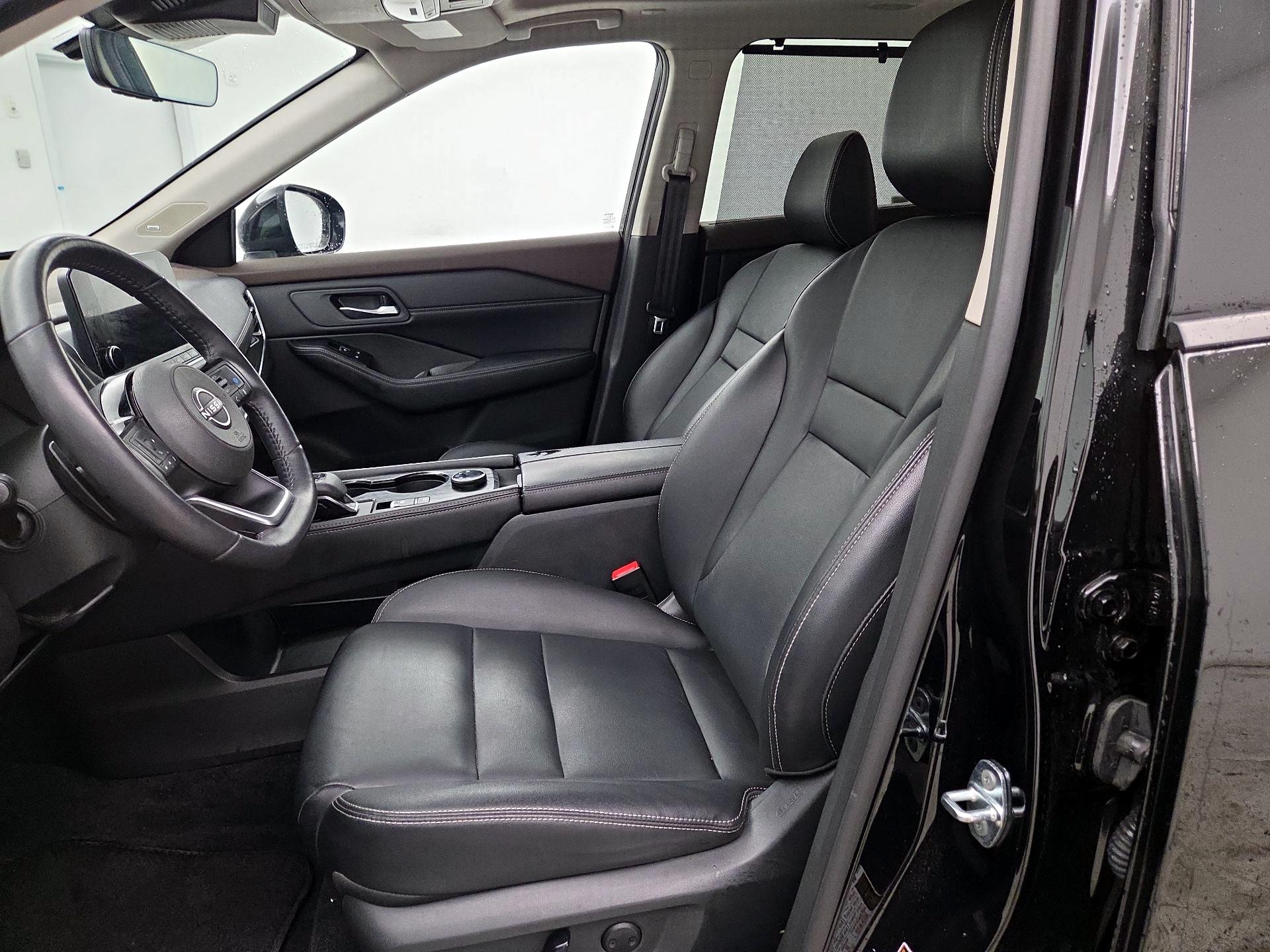 Thumbnail: 2023 Nissan Rogue - 11