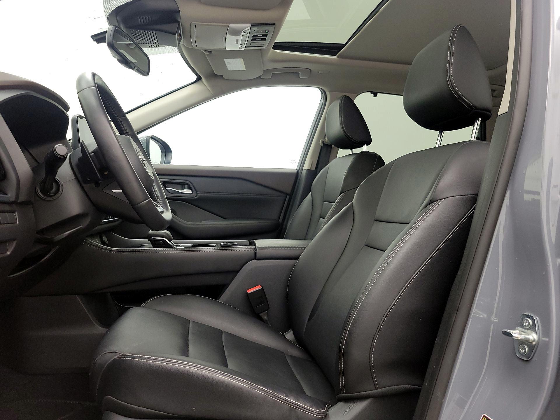 Thumbnail: 2023 Nissan Rogue - 11