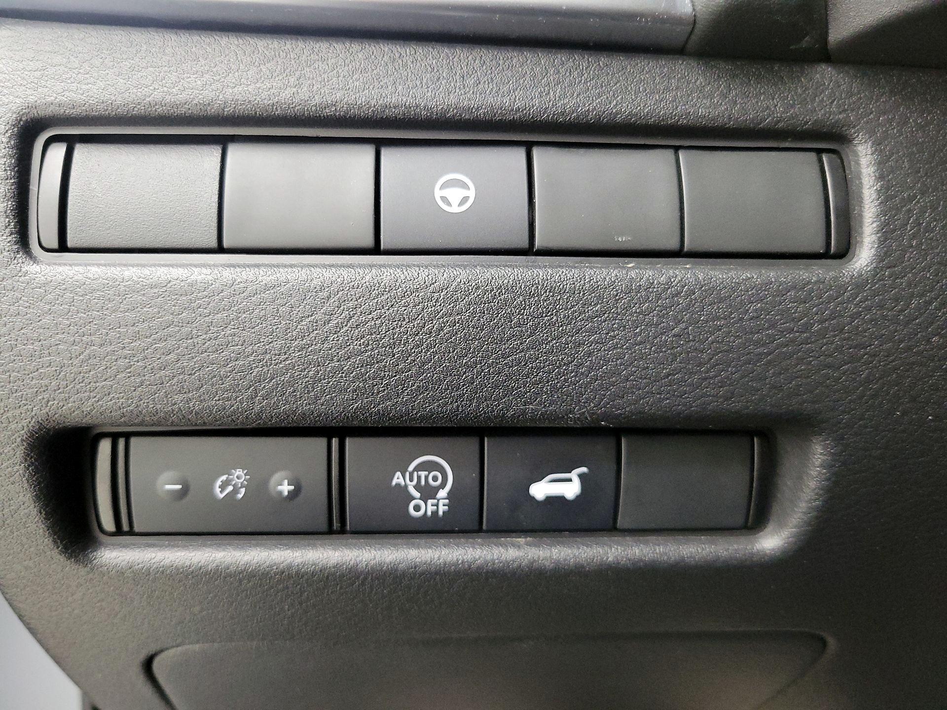 Thumbnail: 2023 Nissan Rogue - 13