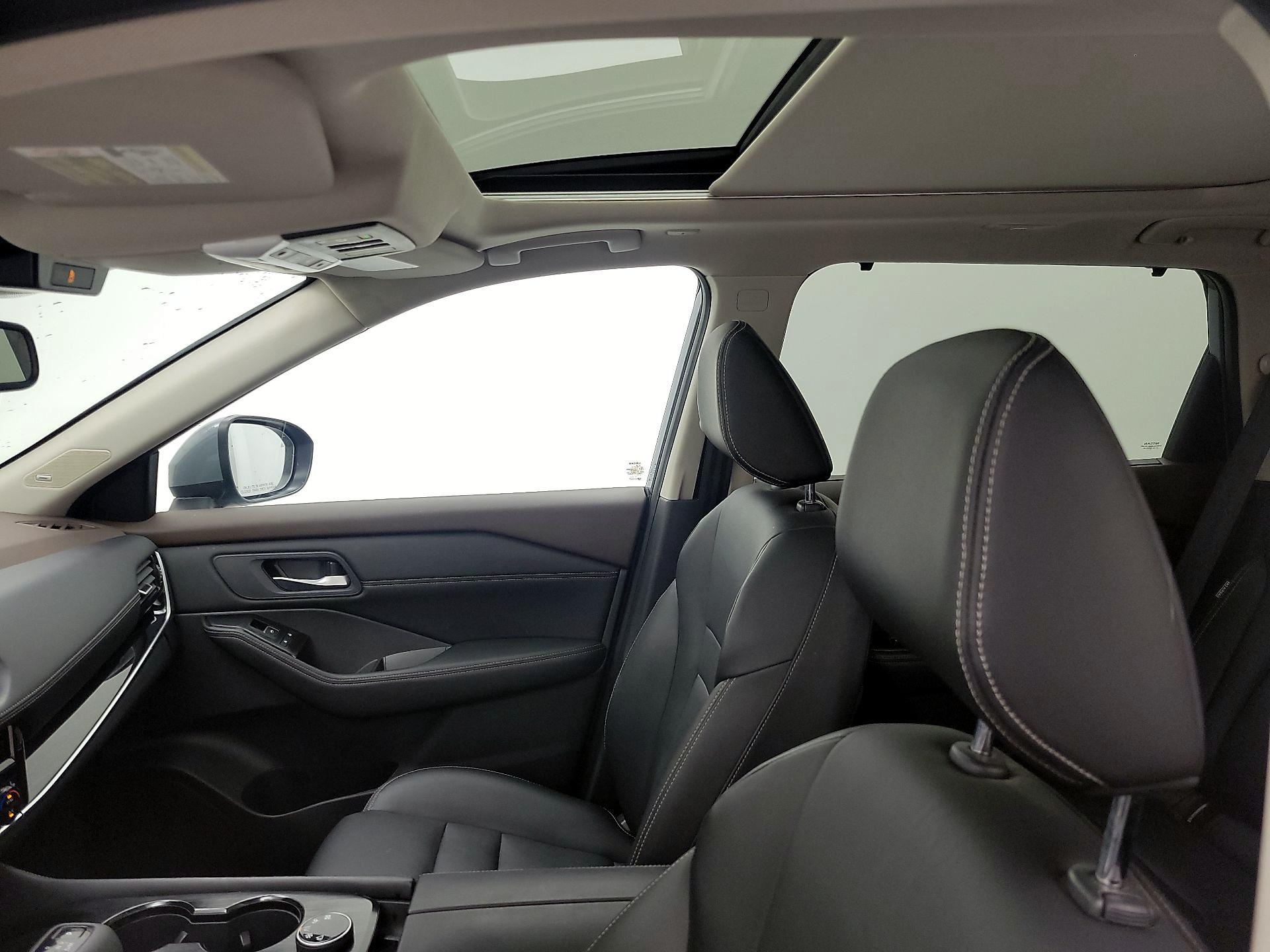 Thumbnail: 2023 Nissan Rogue - 19