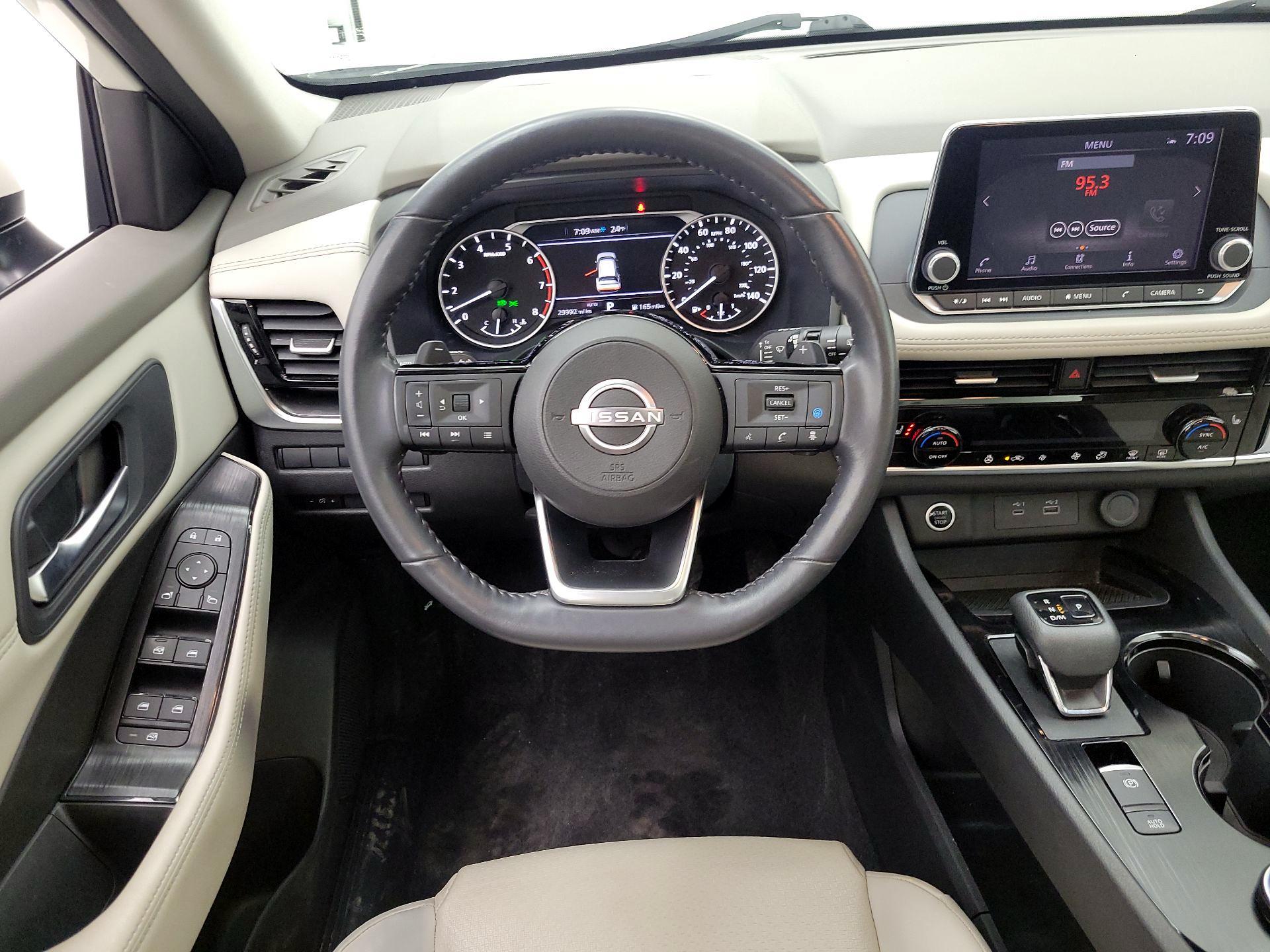 Thumbnail: 2023 Nissan Rogue - 10