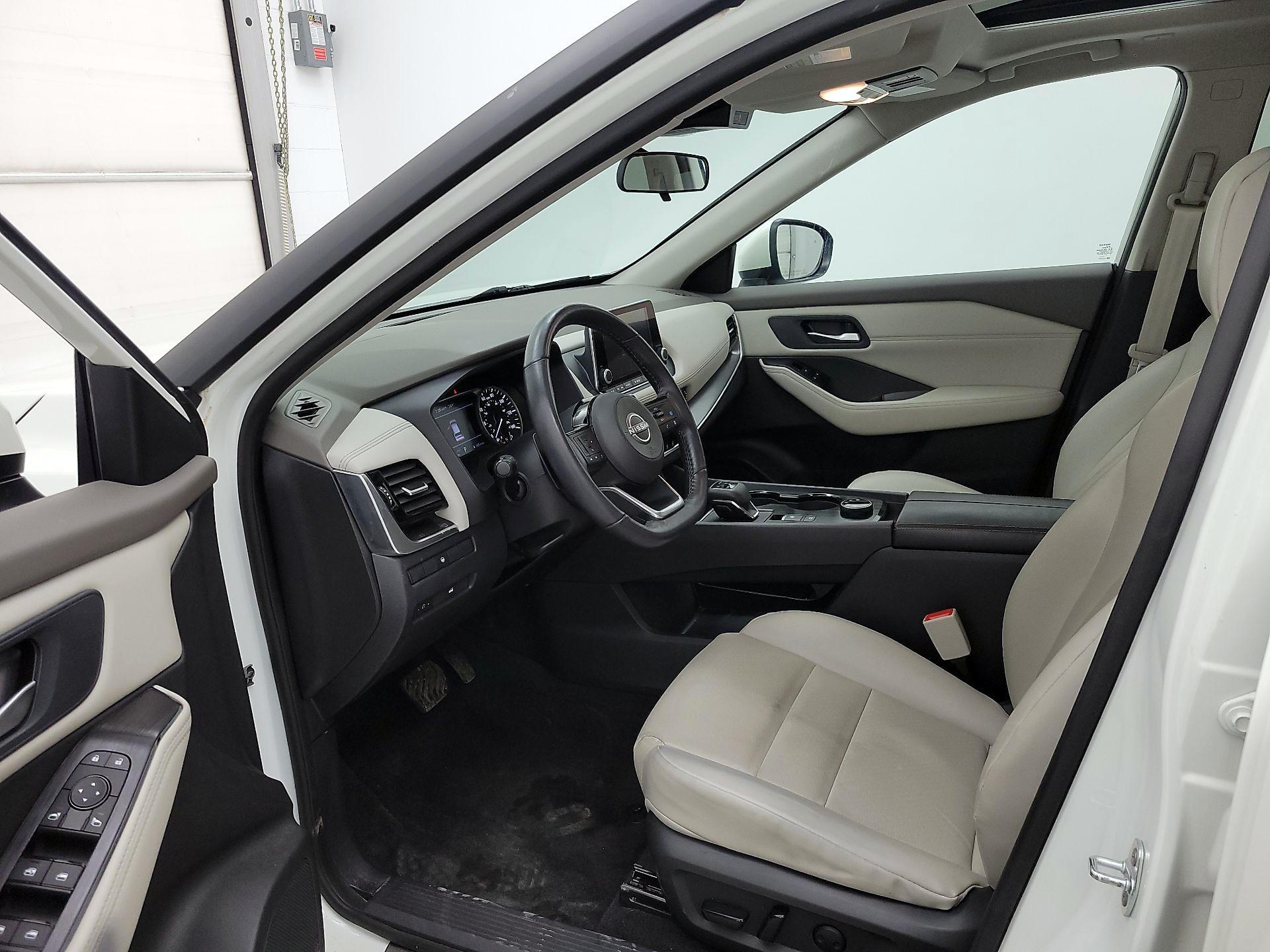 Thumbnail: 2023 Nissan Rogue - 11