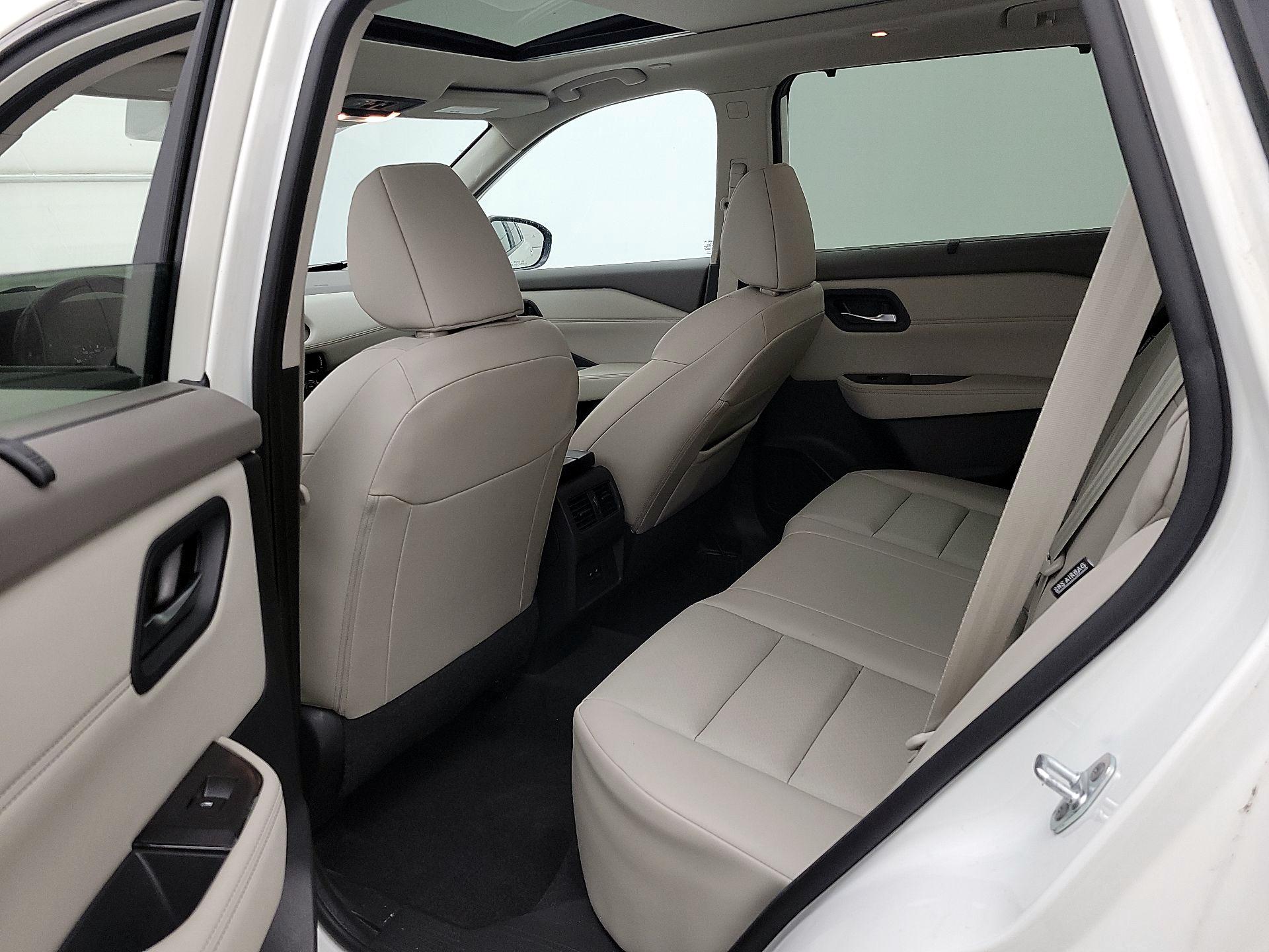 Thumbnail: 2023 Nissan Rogue - 20