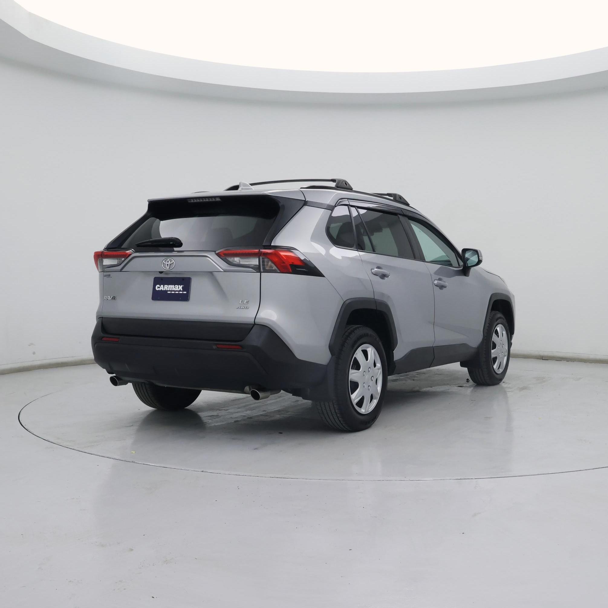 Thumbnail: 2020 Toyota RAV4 - 8