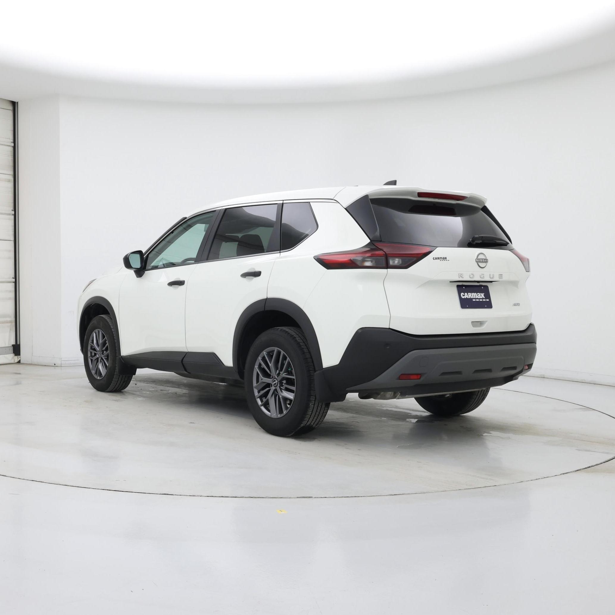 Thumbnail: 2023 Nissan Rogue - 2