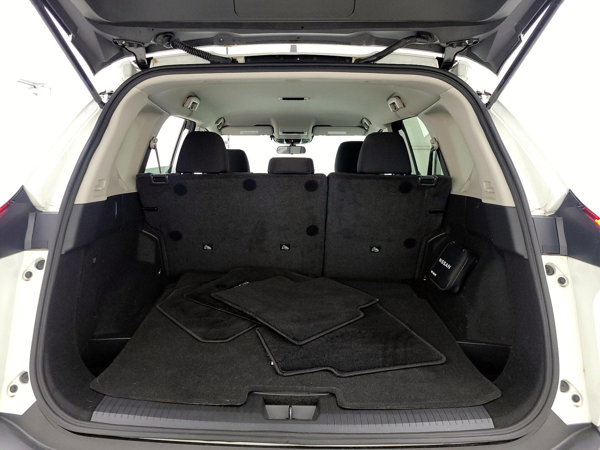 Thumbnail: 2023 Nissan Rogue - 20