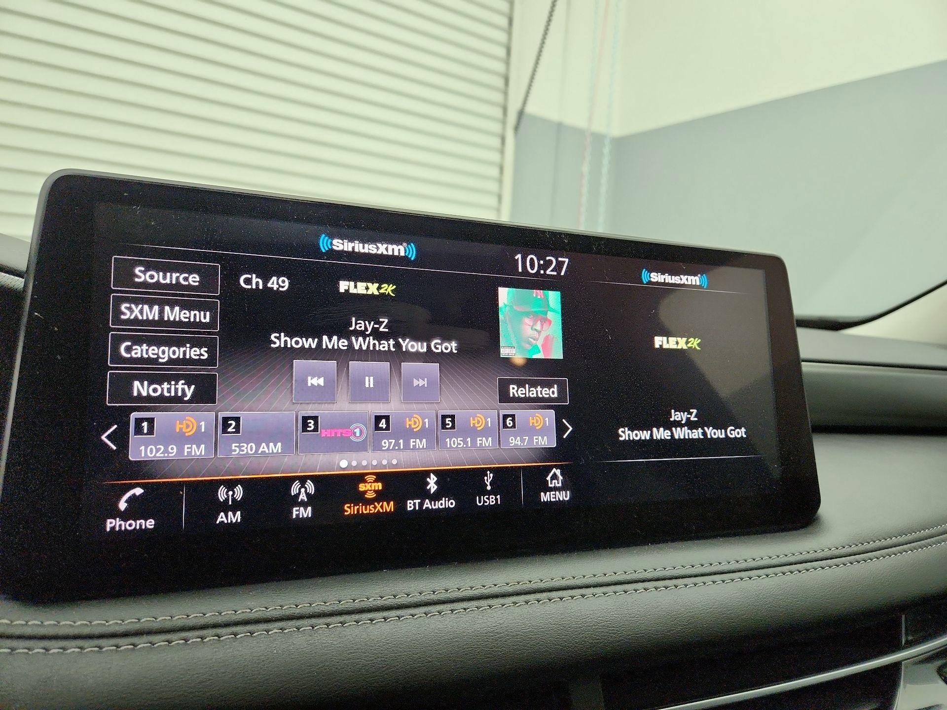 Thumbnail: 2023 INFINITI QX60 - 16