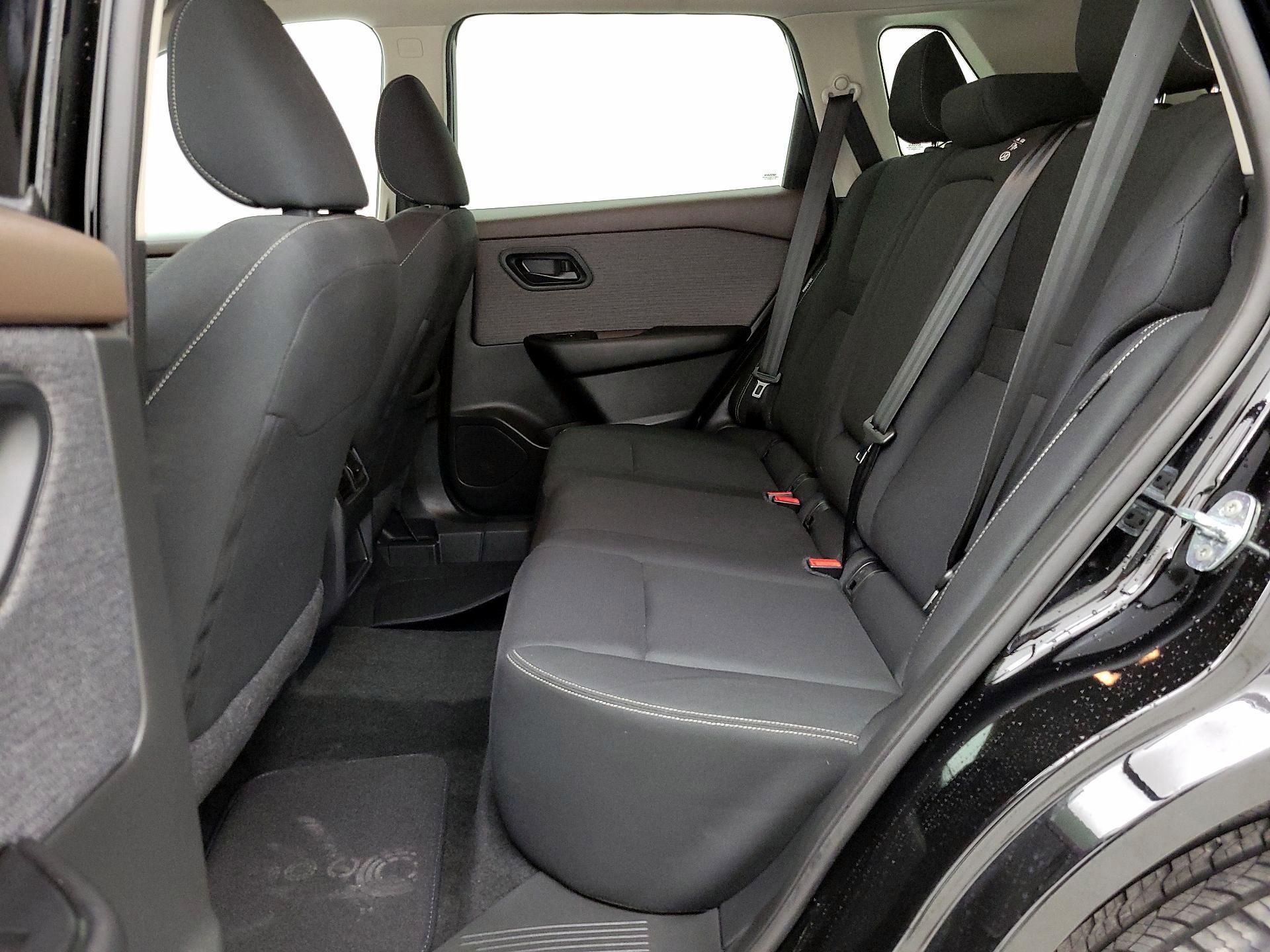 Thumbnail: 2023 Nissan Rogue - 19