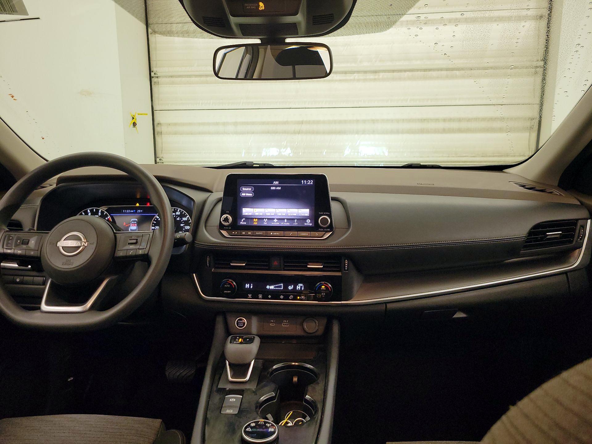 Thumbnail: 2023 Nissan Rogue - 9