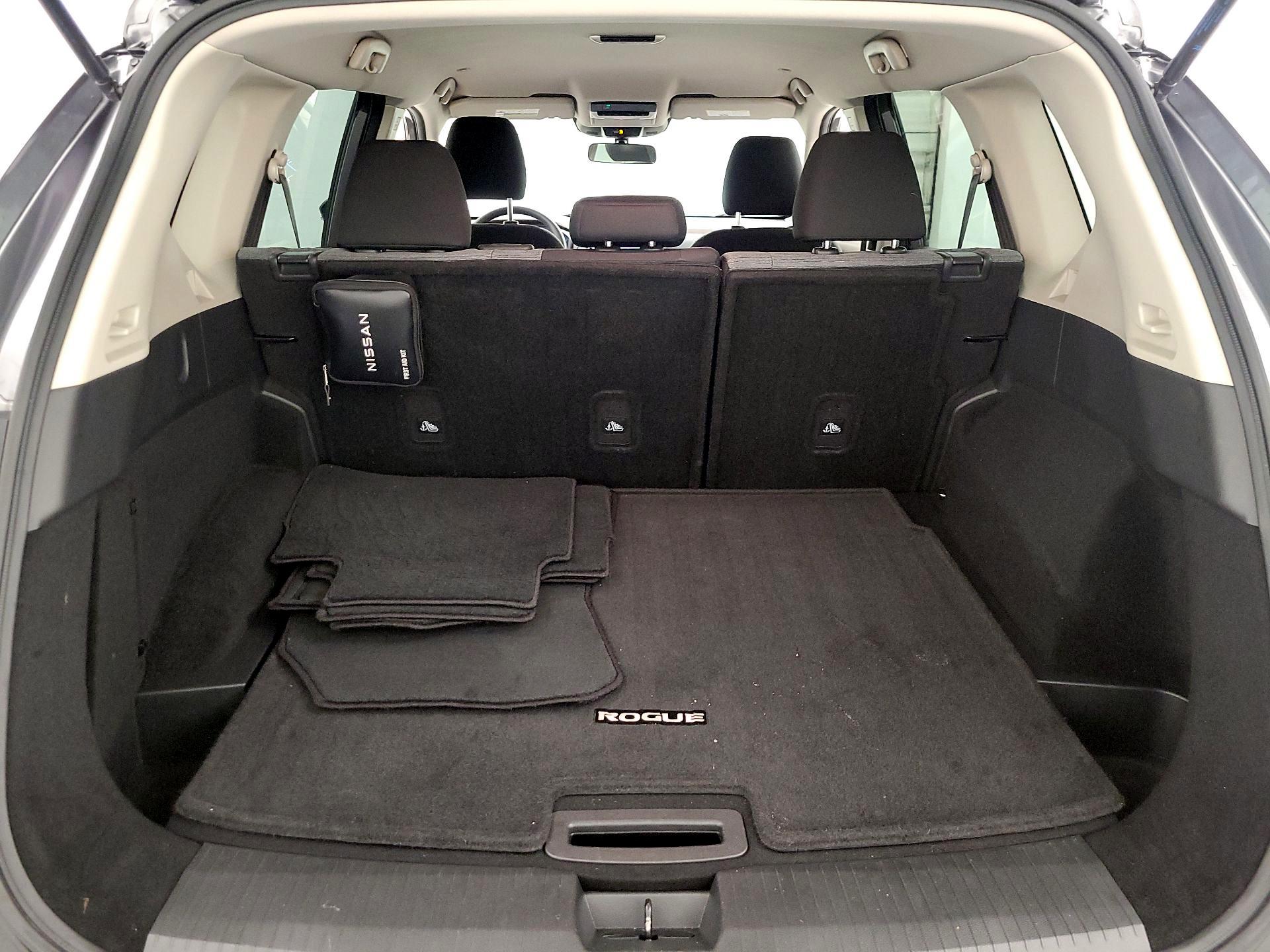 Thumbnail: 2023 Nissan Rogue - 20
