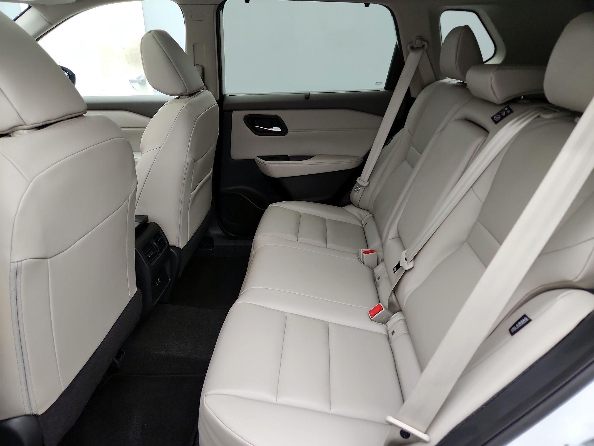 Thumbnail: 2023 Nissan Rogue - 20